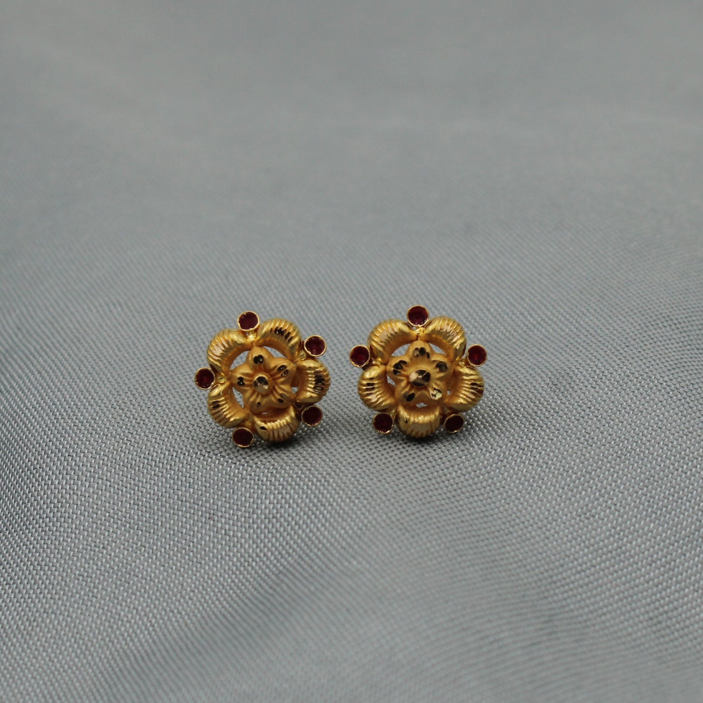 22K 18K YELLOW GOLD JEWELRY