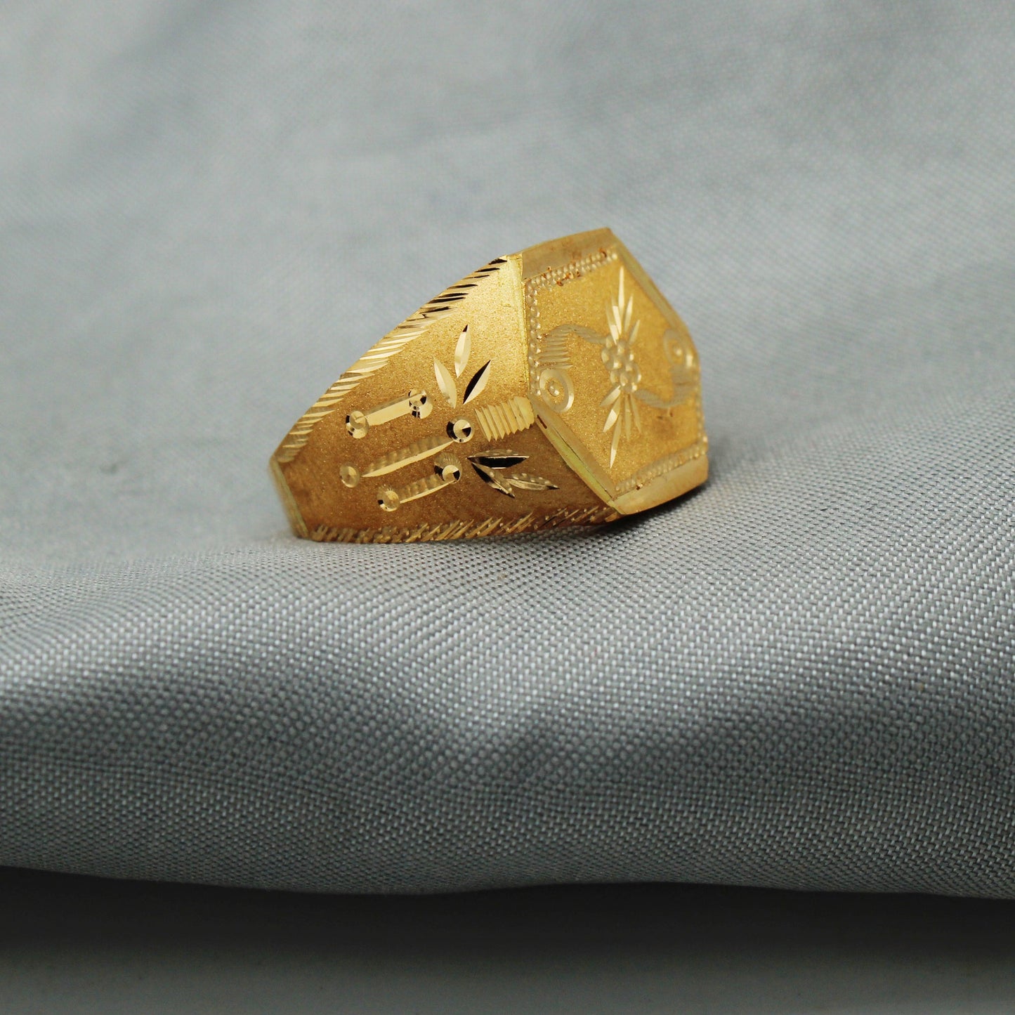 22K 18K YELLOW GOLD JEWELRY