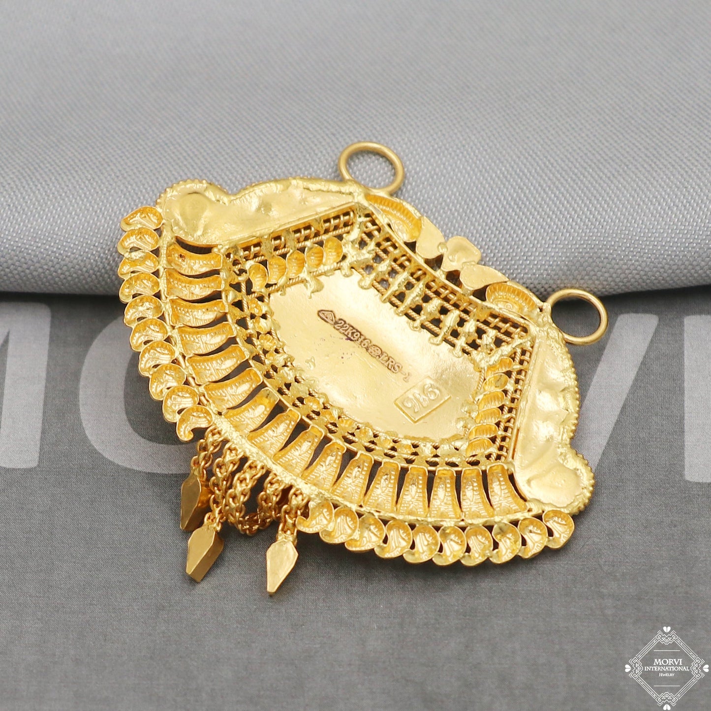 22k Yellow Gold Pendant Necklace Handmade Indian Mangalsutra Handmade Vintage Antique Design Jewelry, K5072