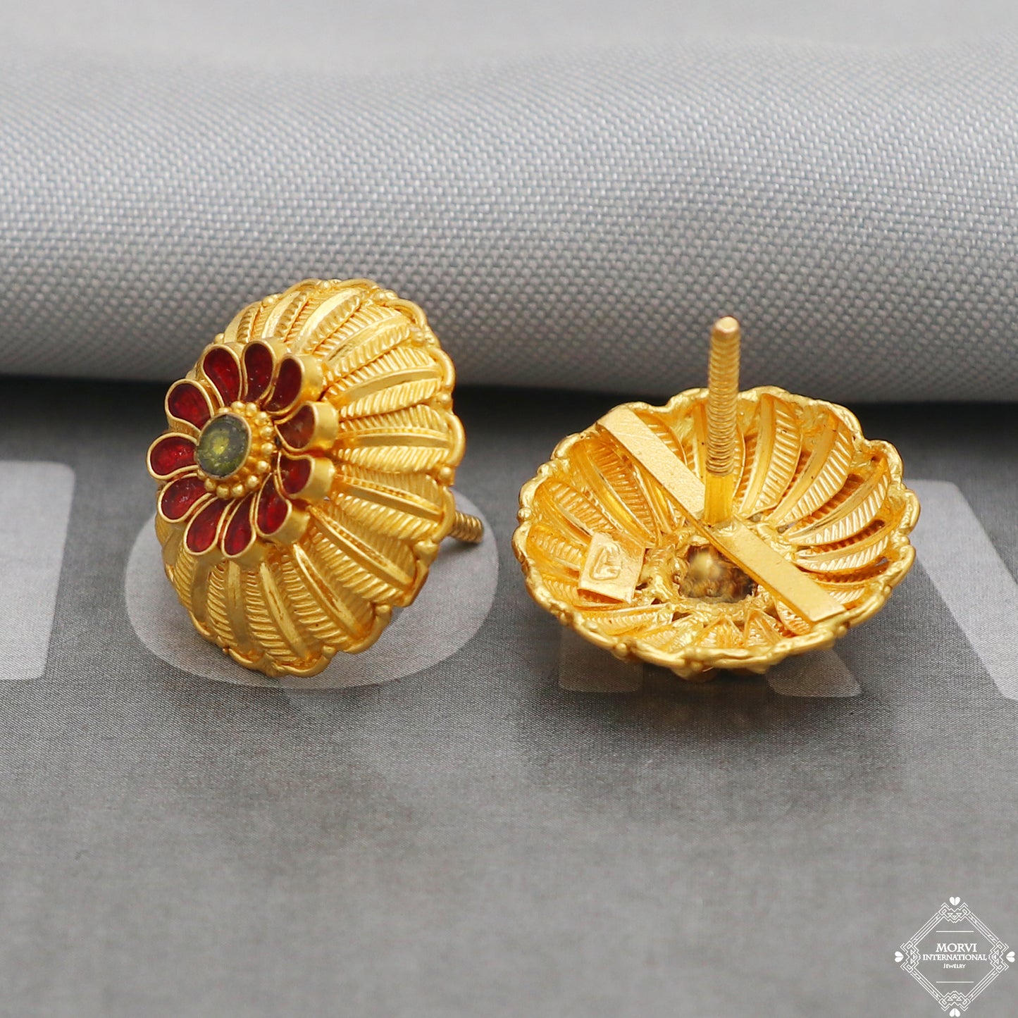 22k Yellow Gold Earrings Stud Tops Style, Indian Handmade gold earrings for women, Party Wear Ethnic Earrings for Gift, K5194