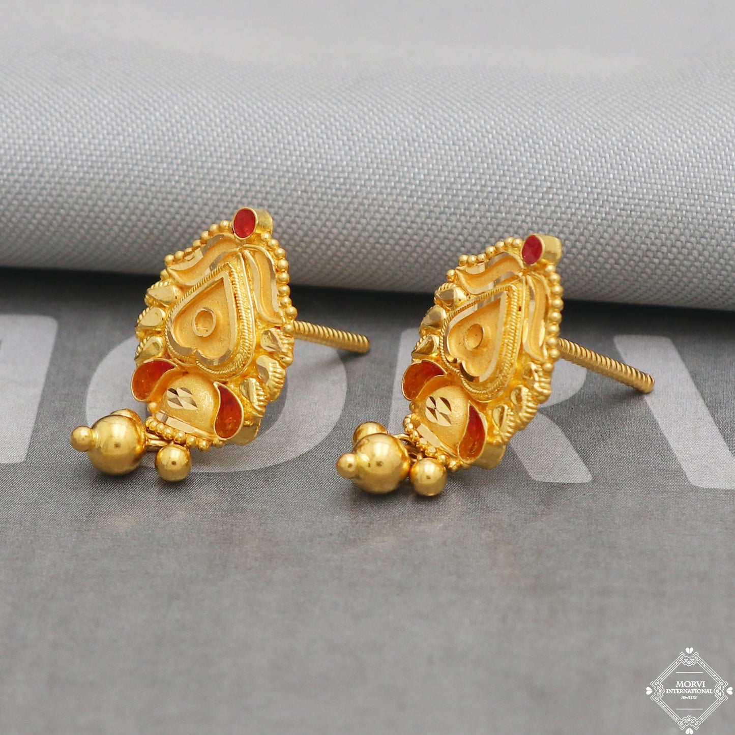 22k Yellow Gold Earrings Stud Style, Indian Handmade gold earrings for women, Wedding Party Wear Ethnic Earrings for Gift, K5205