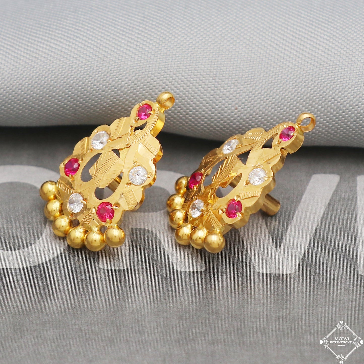 22k 22kt Gold Earrings, Handmade vintage traditional yellow gold earrings Indian jewelry, K5293