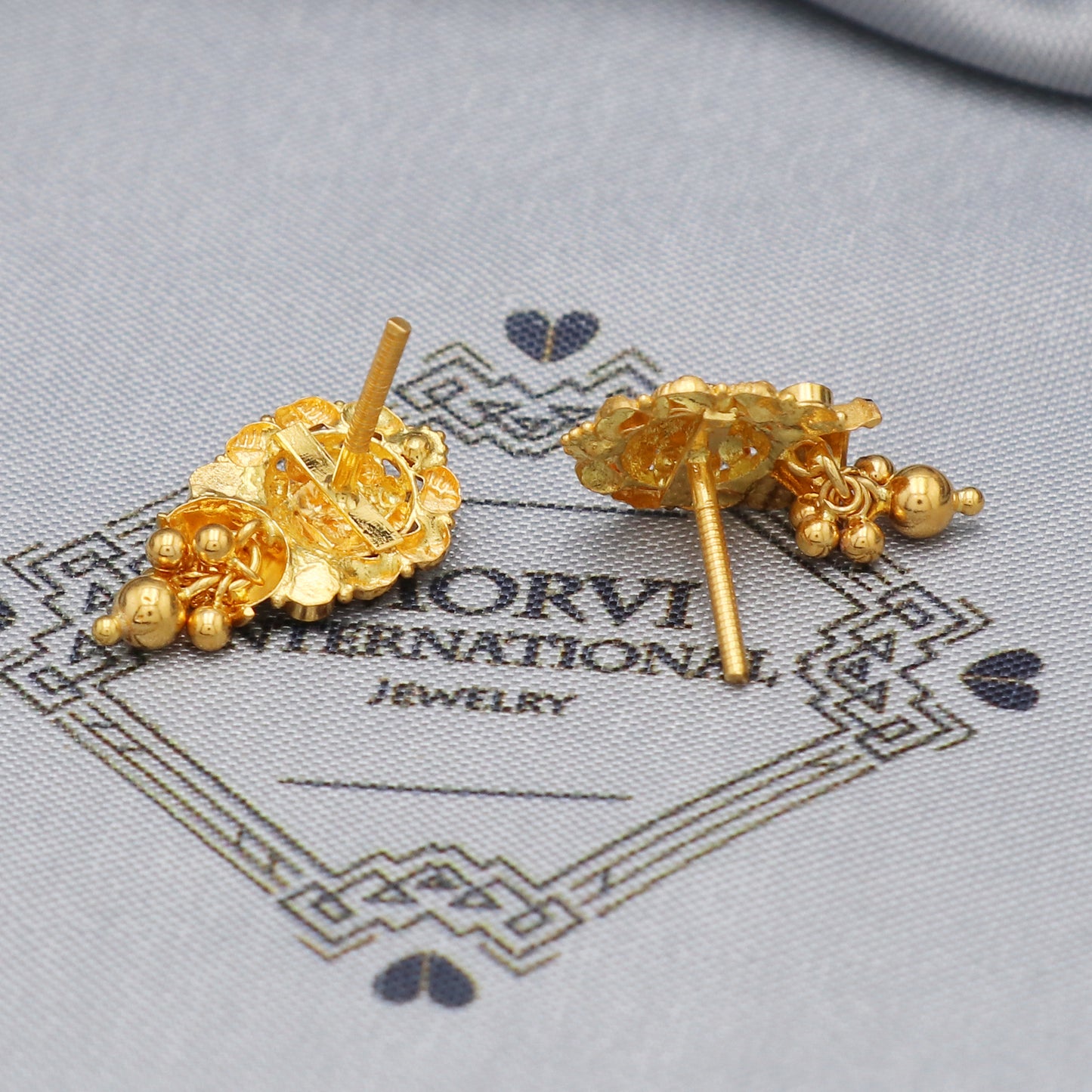 22k 22kt 22 karat Yellow Gold Earrings Dangle Stud Handmade Indian Jewelry for Gift, K5457