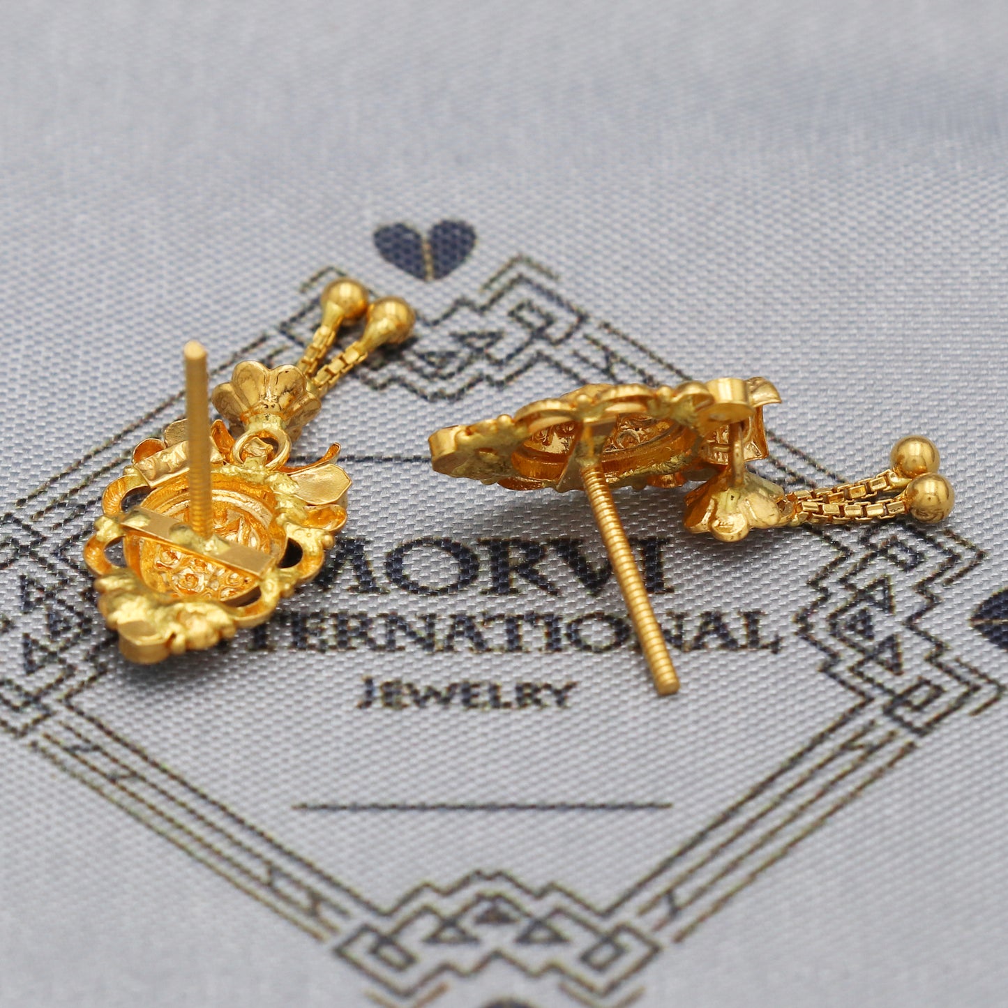 22k 22kt 22 karat Yellow Gold Earrings Dangle Stud Handmade Indian Jewelry for Gift, K5465