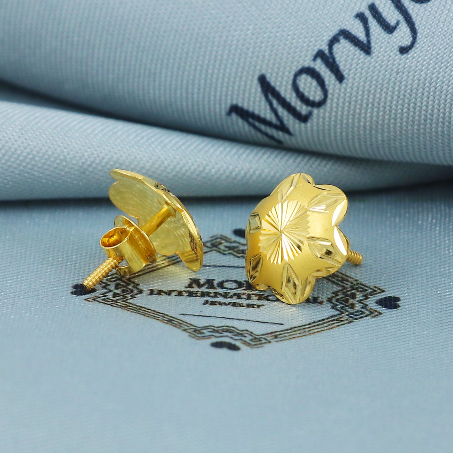 22k Gold Stud Earrings Flower Indian Jewelry Exclusive Authentic BIS Hallmarked Stamped "22k916" Jewelry, MJ0035