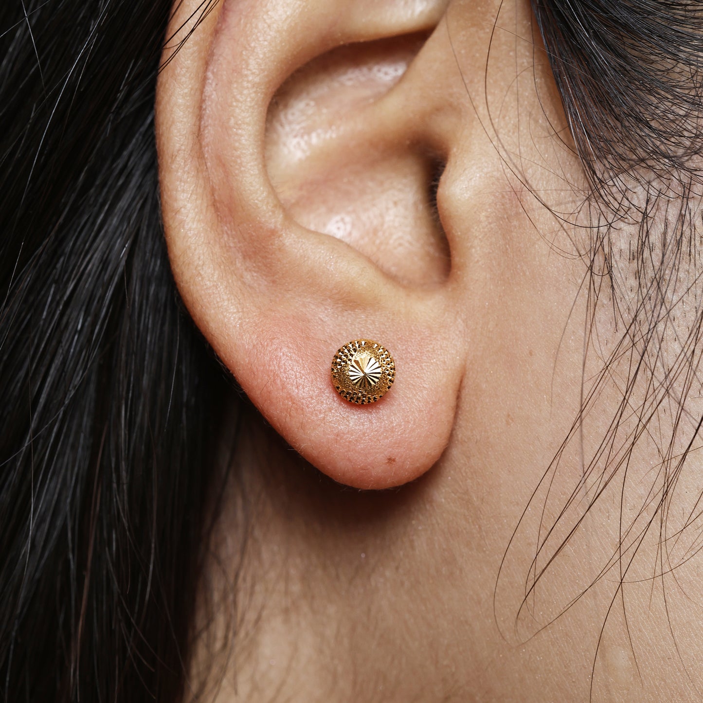 22k Gold Stud Earrings Dainty Indian Jewelry Exclusive Authentic BIS Hallmarked Stamped "22k916" Jewelry, MJ0040