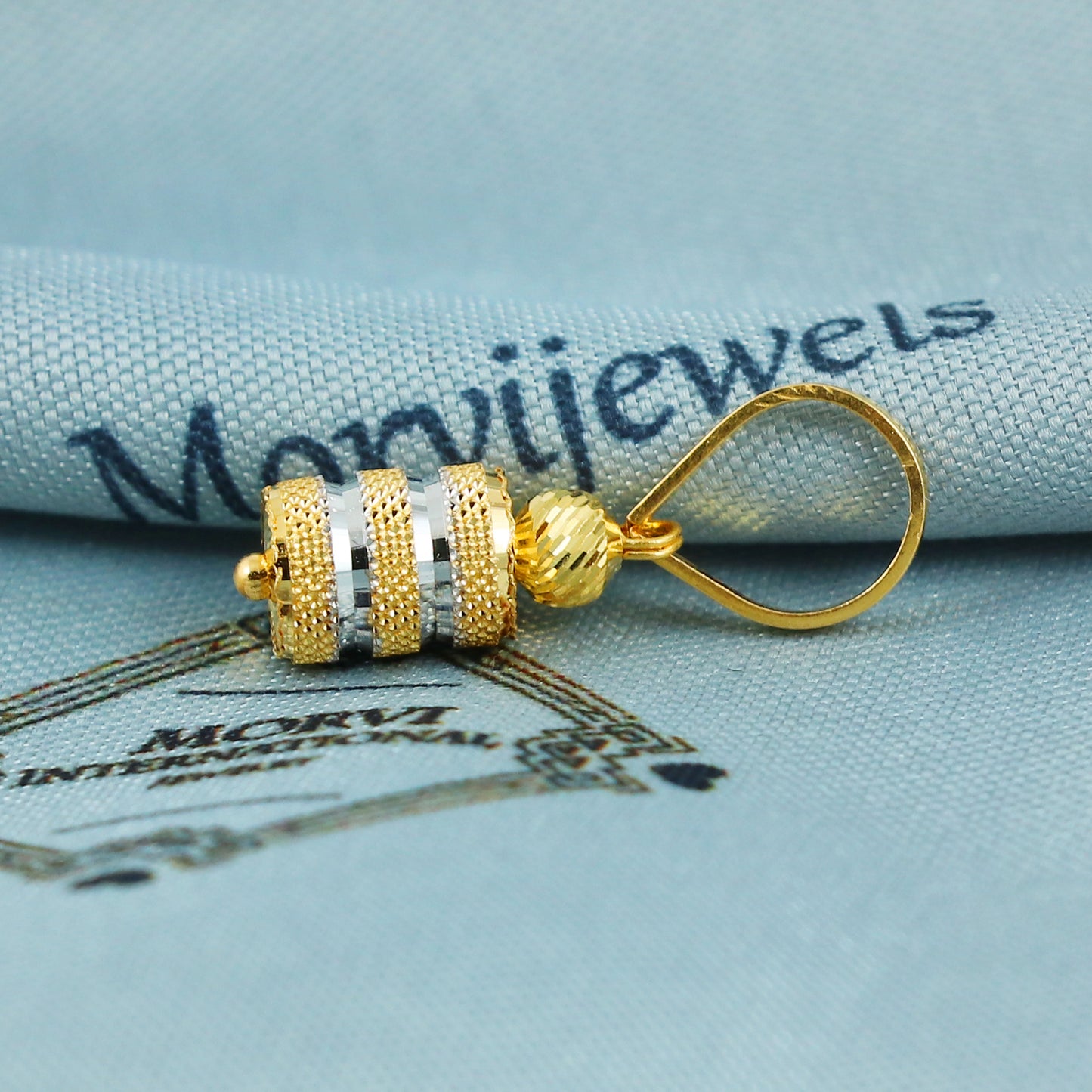 22k Gold Pendant Small Indian 22kt Jewelry Exclusive Authentic BIS Hallmarked Stamped "22k916" Jewelry, MJ0087