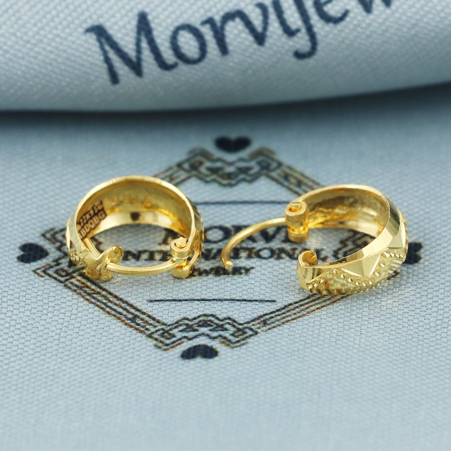 Pure 22k Yellow Gold Hoop Bali Earrings , Handmade Yellow gold Small earrings for women, dainty Indian gold earrings gift, MJ0101