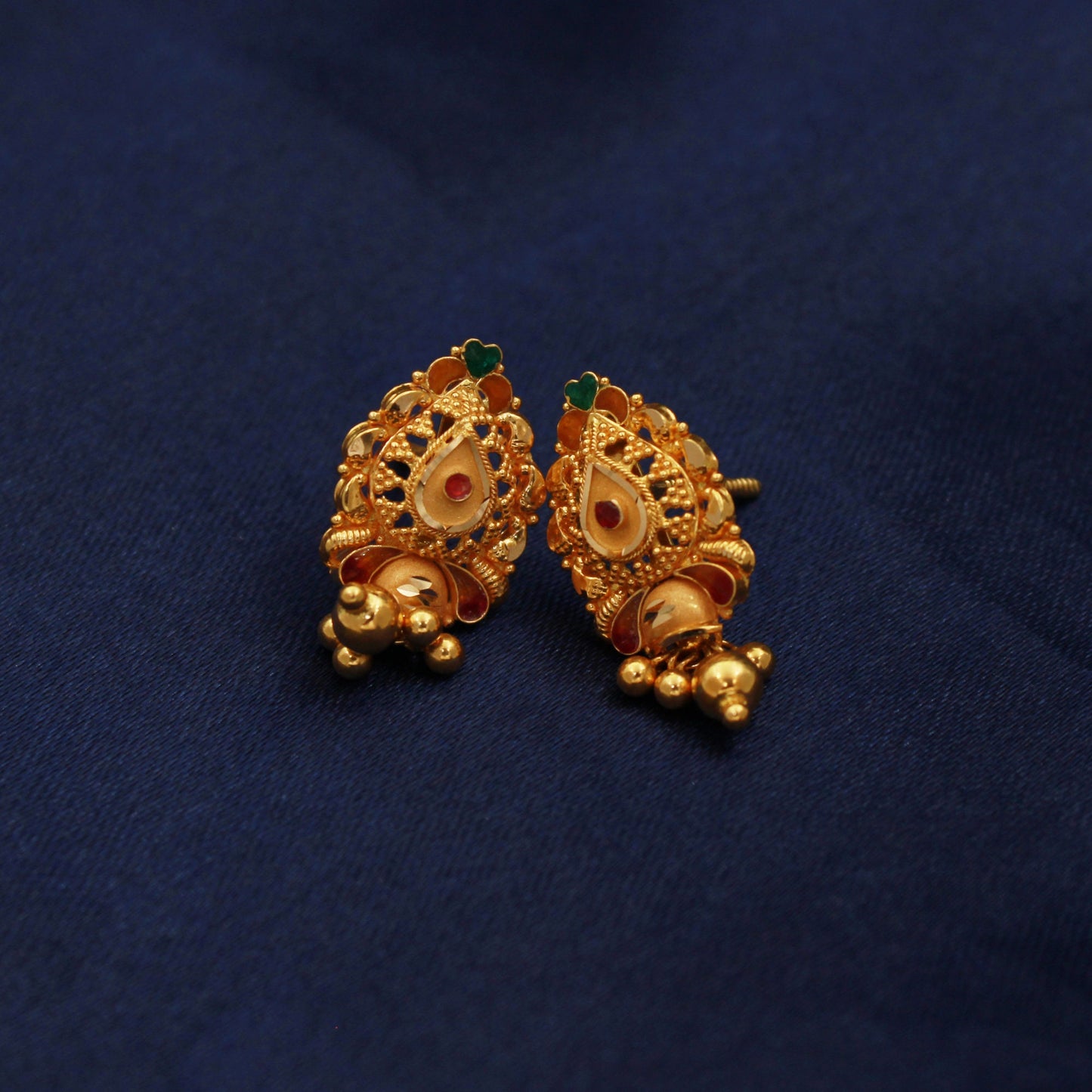 Intricate 22k Gold Earrings: Handmade Indian Jewelry