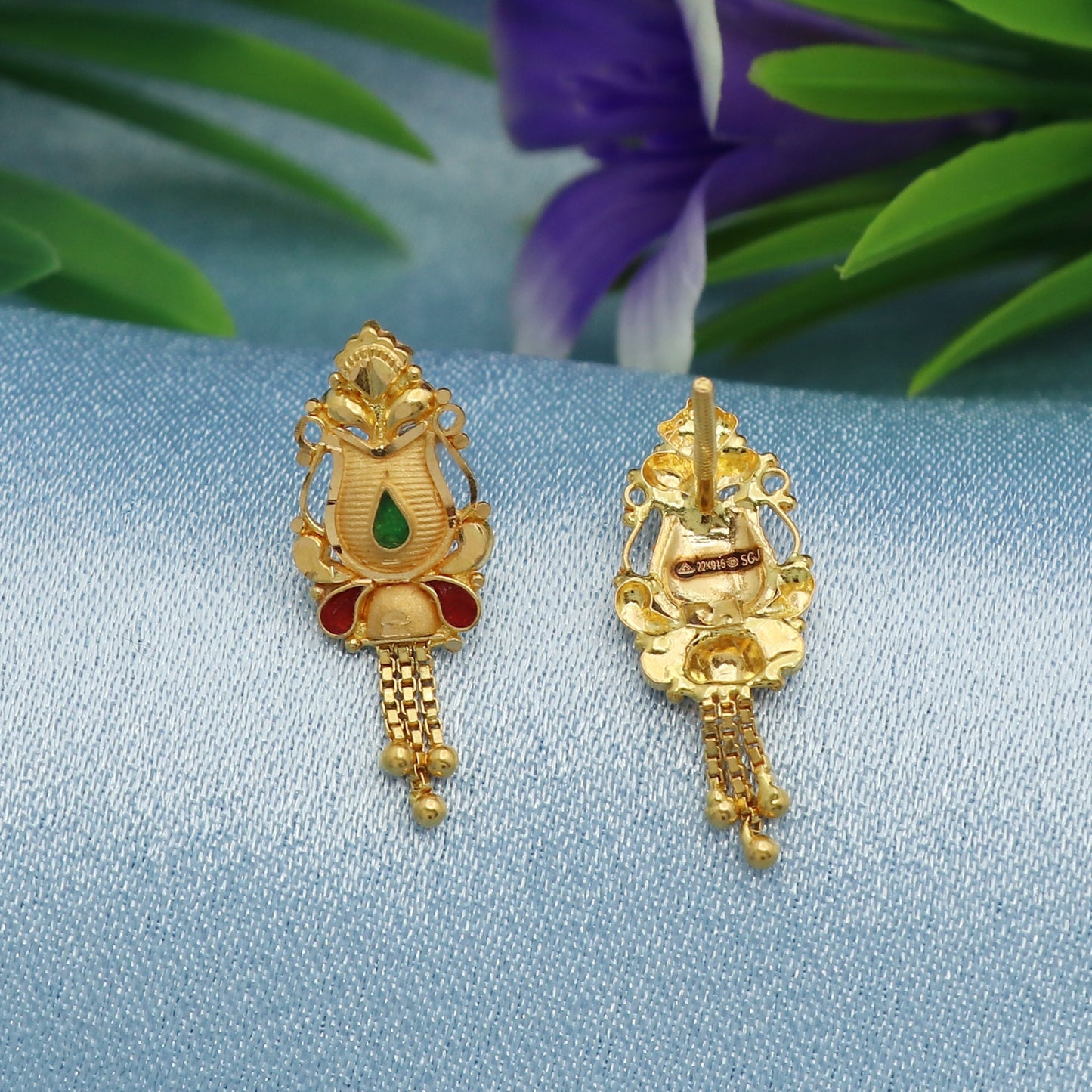 Dainty 22k Yellow Gold jhumki, Handmade Yellow gold earrings for women, vintage antique design indian gold earrings jewelry