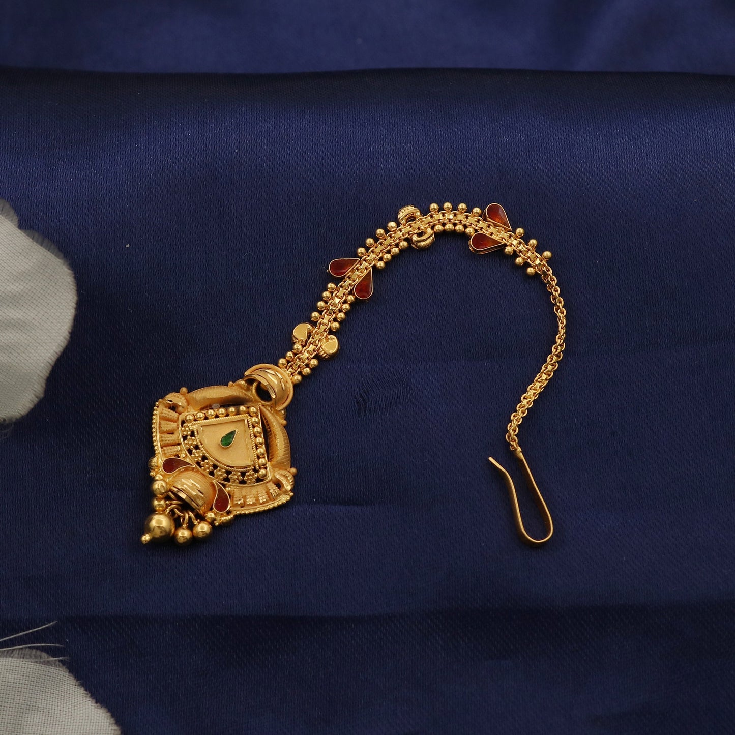 22k Yellow Gold tikka for women, Handmade design indian gold Head Traditional ornaments Jewelry