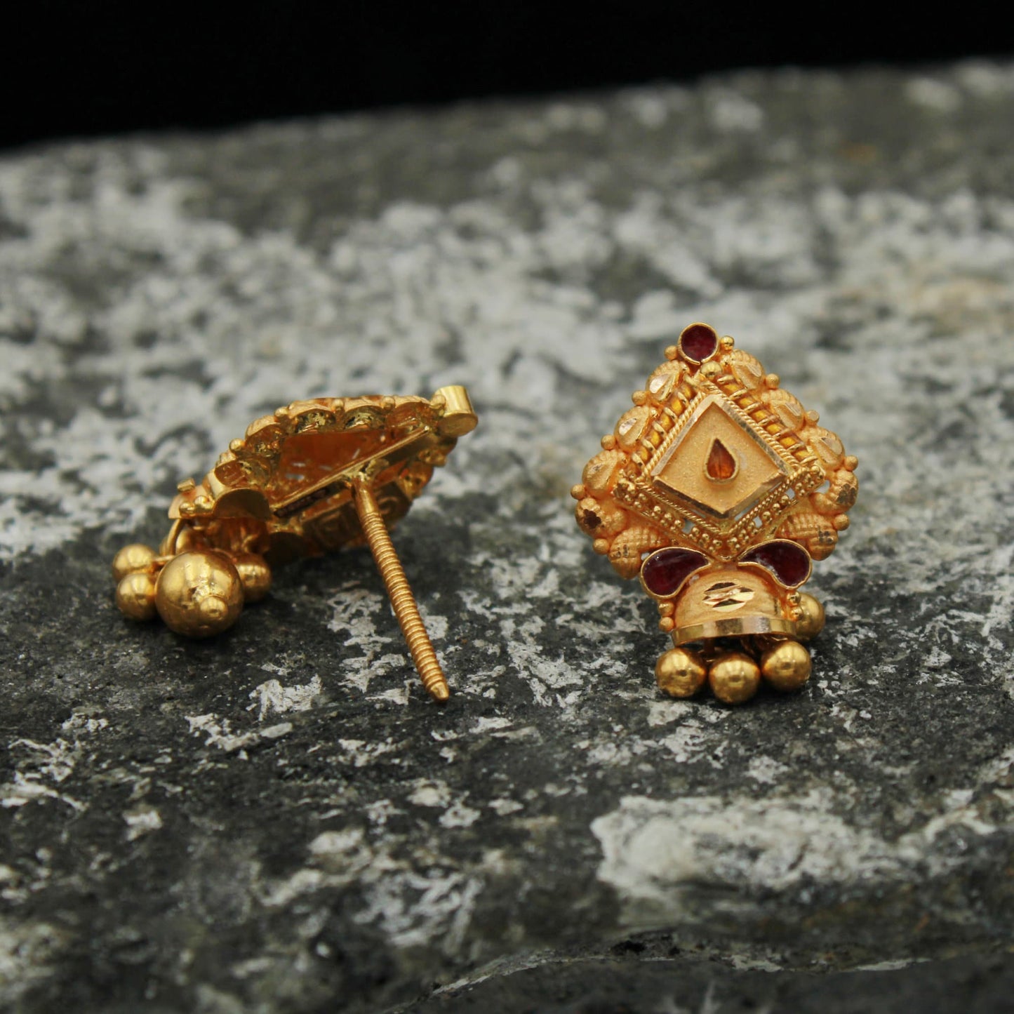 22k Yellow Gold Earrings with hanging beads, Handmade gold earrings for women, vintage antique design indian gold earrings jewelry