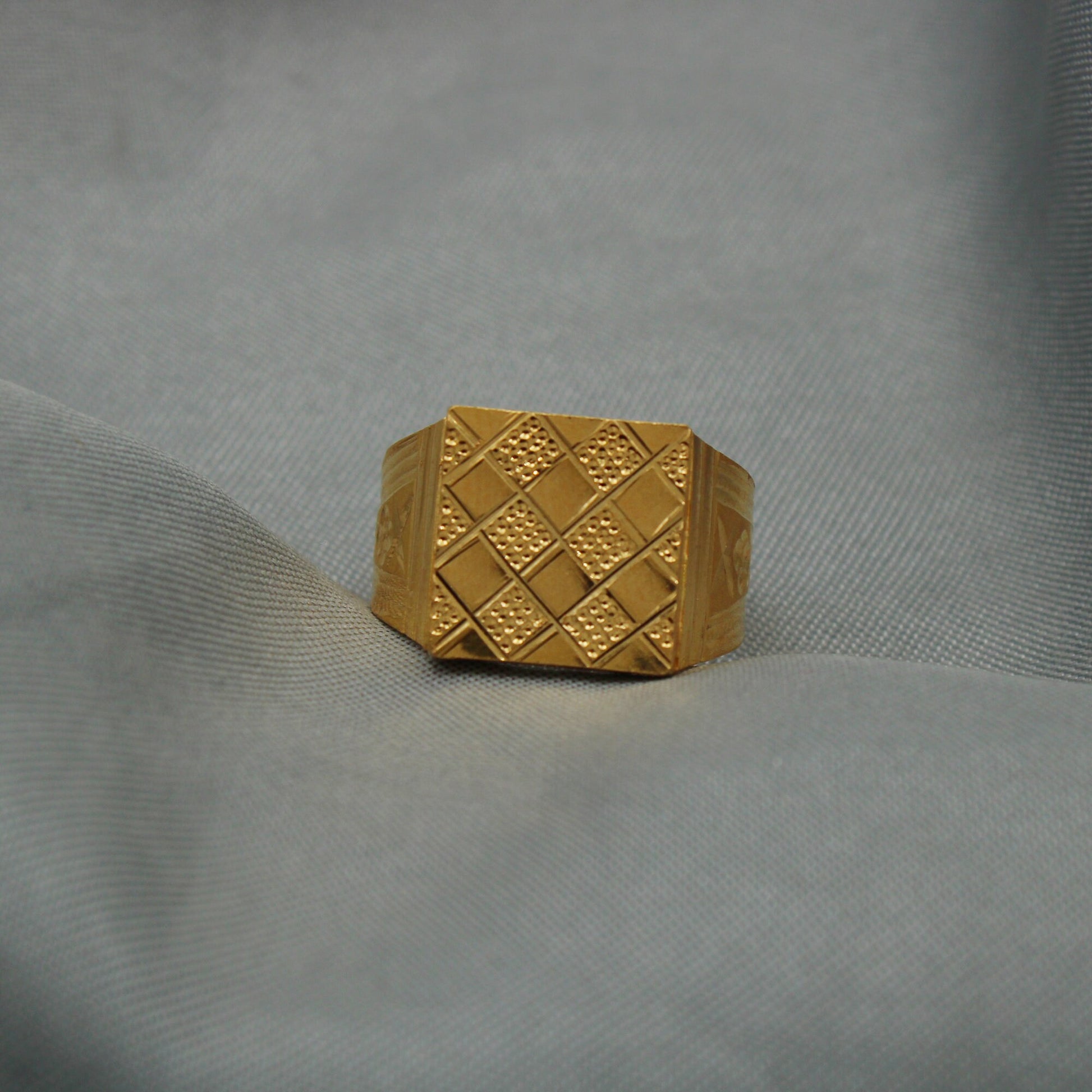 22K 18K YELLOW GOLD JEWELRY