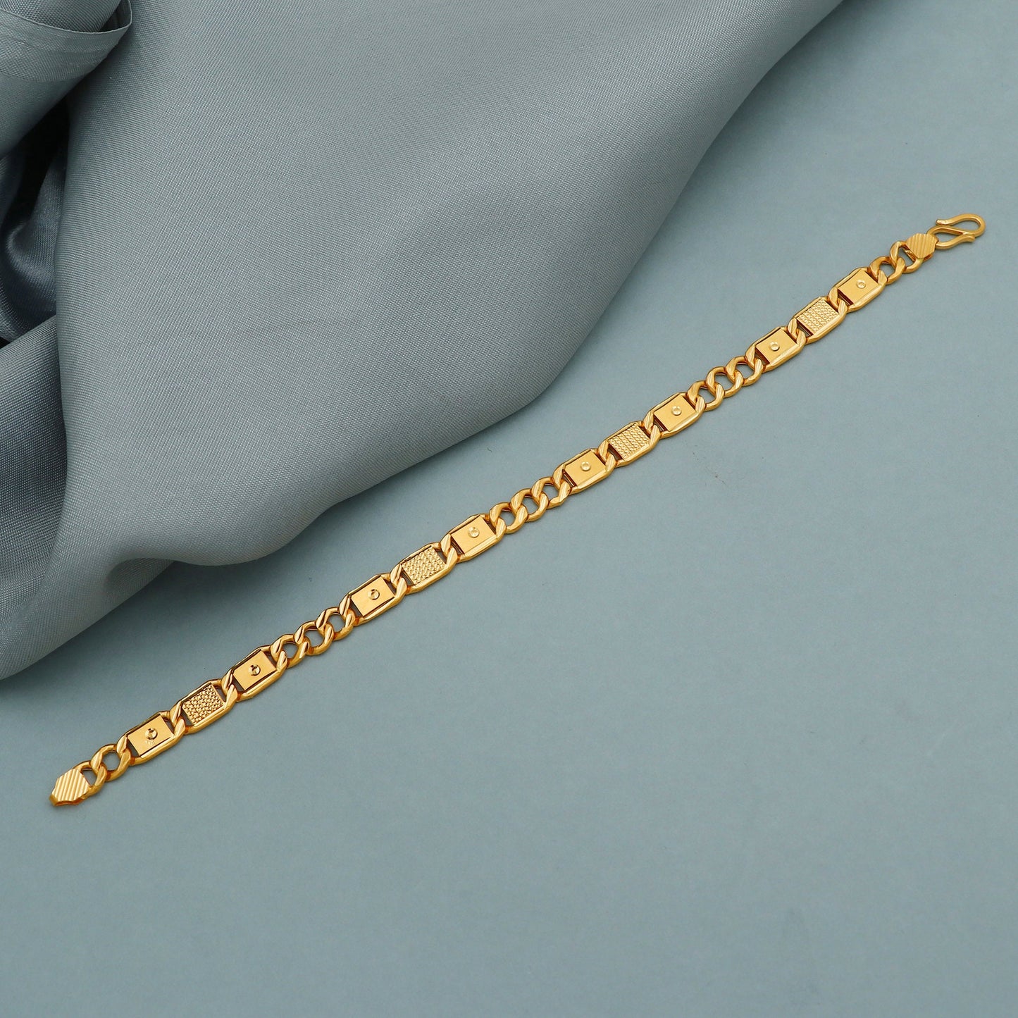 Classic 22k Yellow Gold Flat Bracelet Handmade Jewelry, Hand Carved Gold Bracelet Jewelry for Gift,