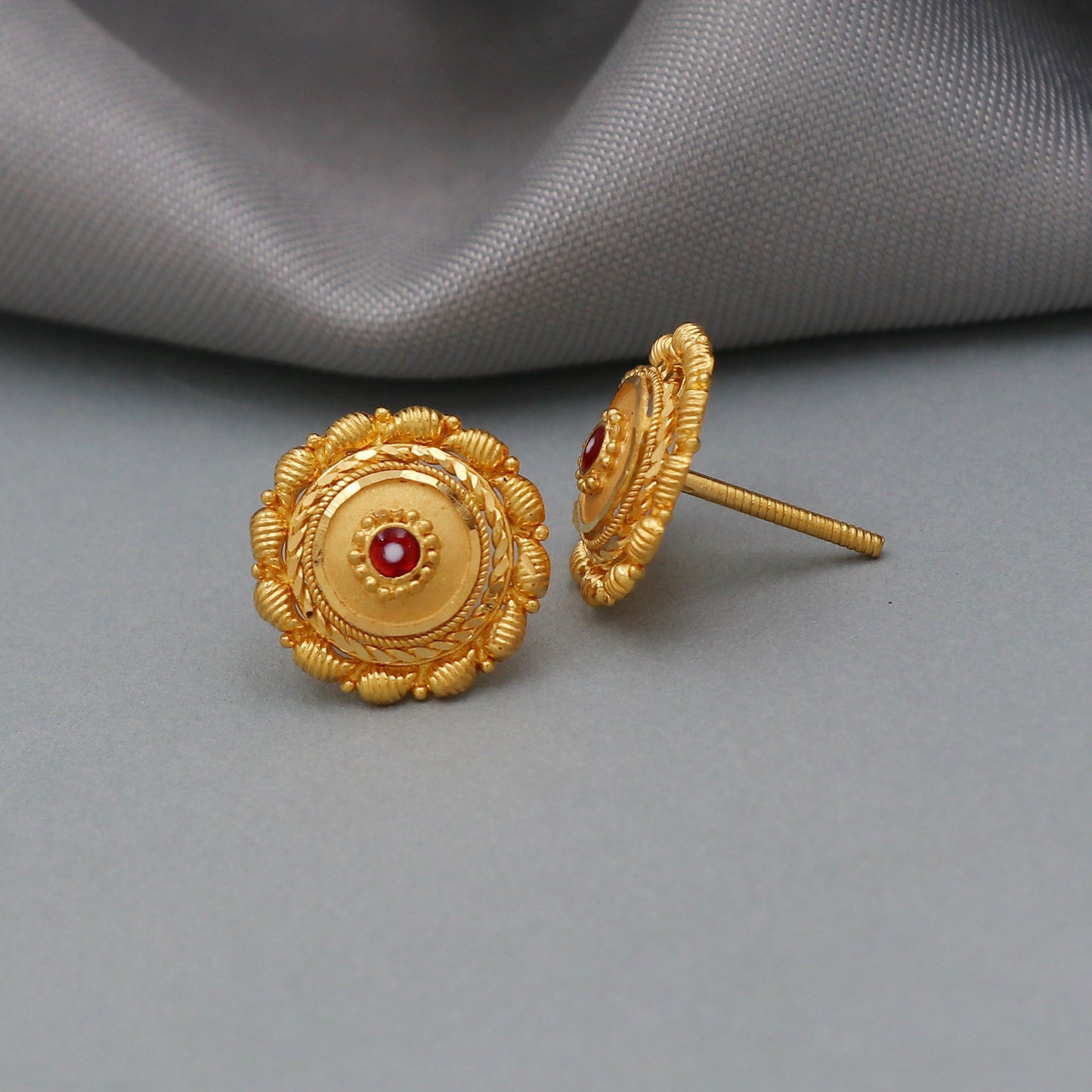 22K 18K YELLOW GOLD JEWELRY