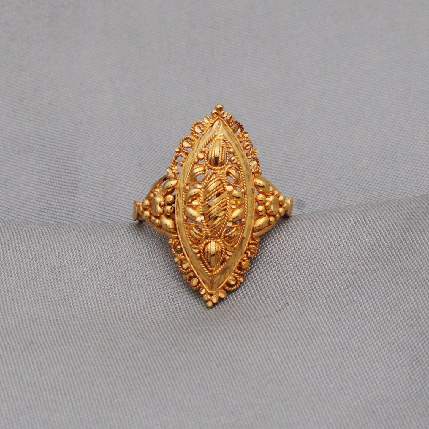 22K 18K YELLOW GOLD JEWELRY