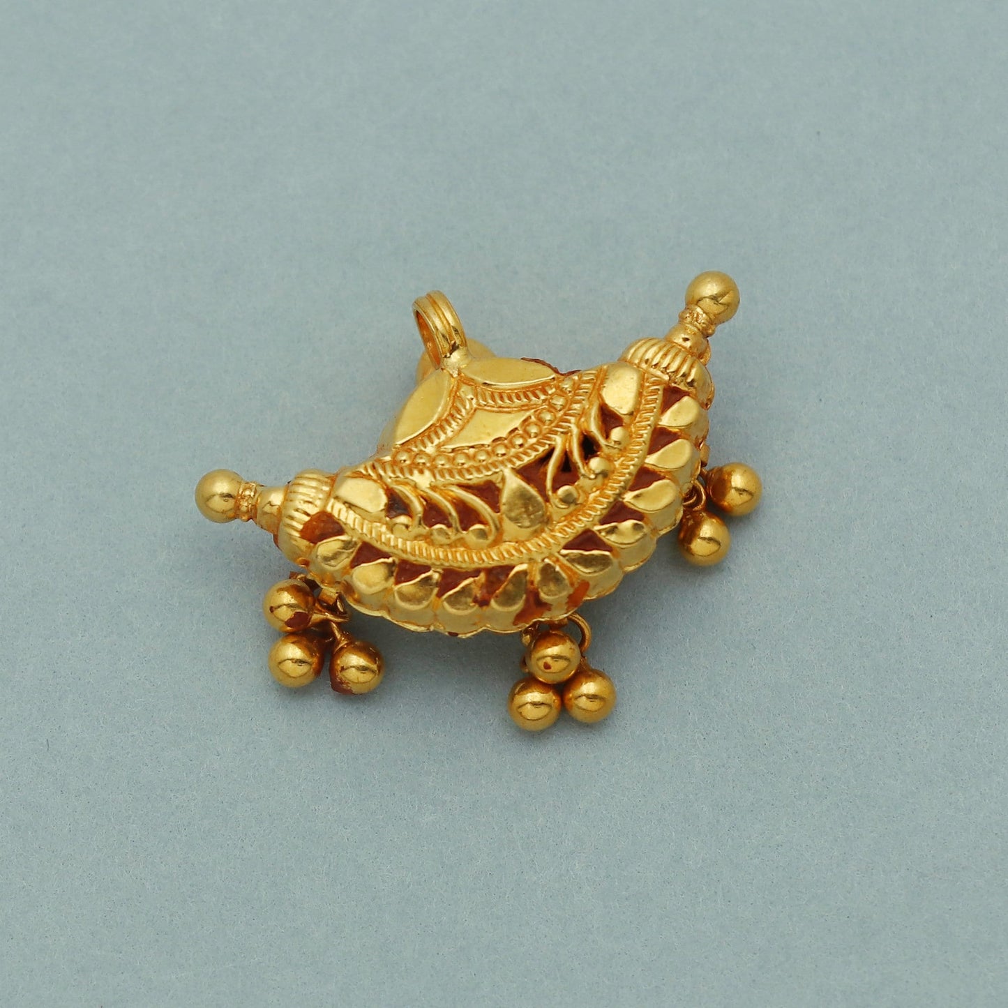 22k Gold Pendant Amulet Jewelry, Tabiz Style Traditional Indian Gold Jewelry, vintage antique design