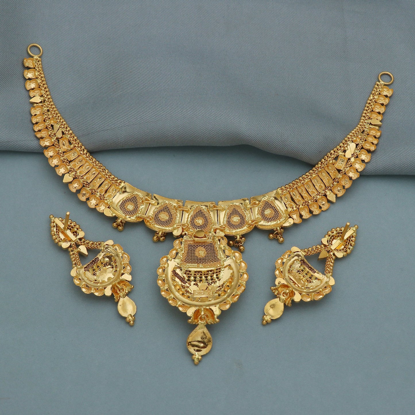 22k Yellow Gold Indian Necklace Earring Set: Handmade Wedding Jewelry