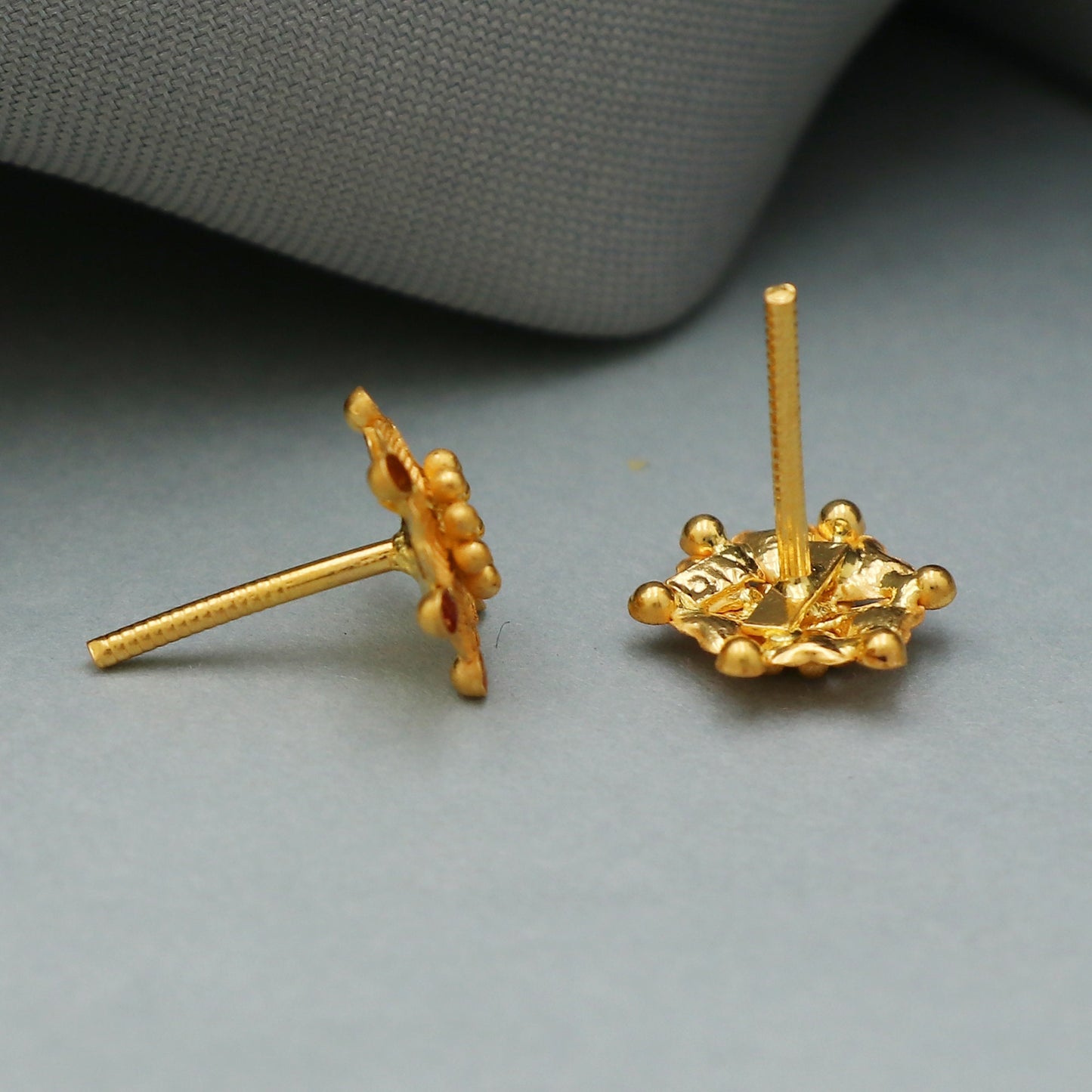 Pure 22k Yellow Gold Stud Earrings Jewelry Small Studs K3452