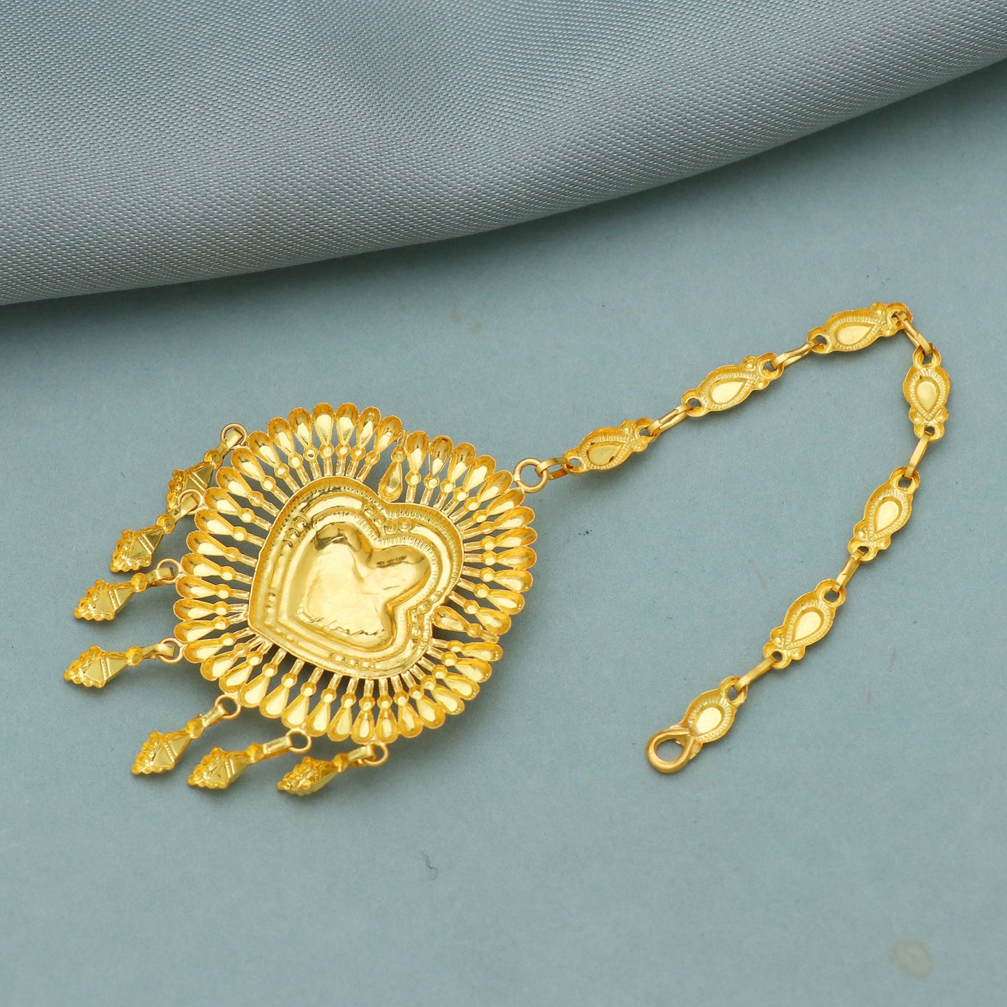 very light weight 20k Gold Maang Tikka Head Pendant Jewelry For Wedding Party Wear, Traditional Indian Gold Handmade Jewelry for Gift