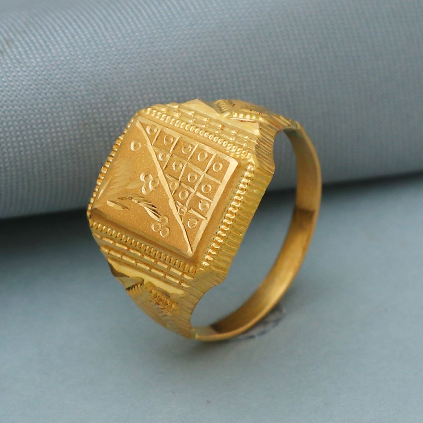 22K 18K YELLOW GOLD JEWELRY