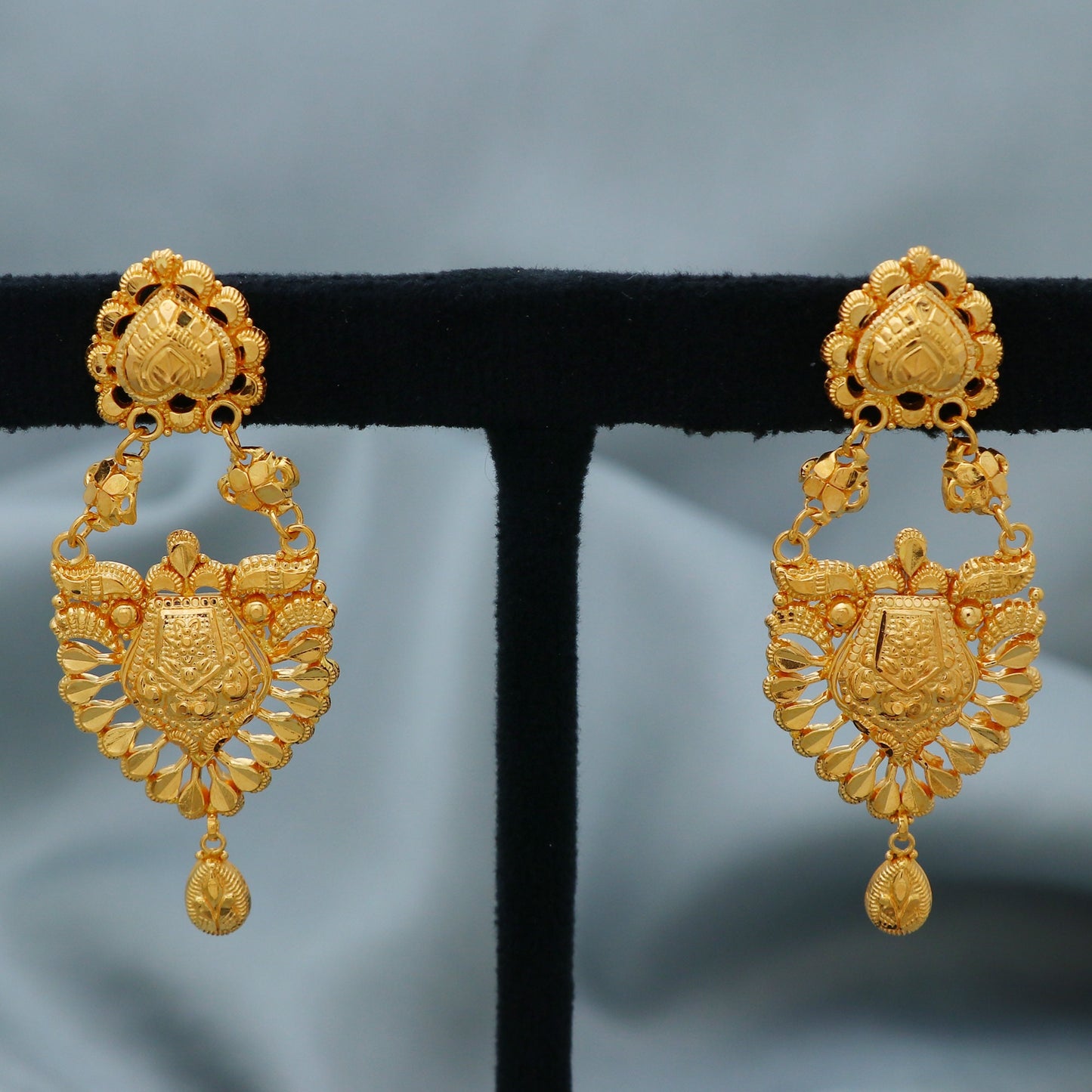 22K 18K YELLOW GOLD JEWELRY