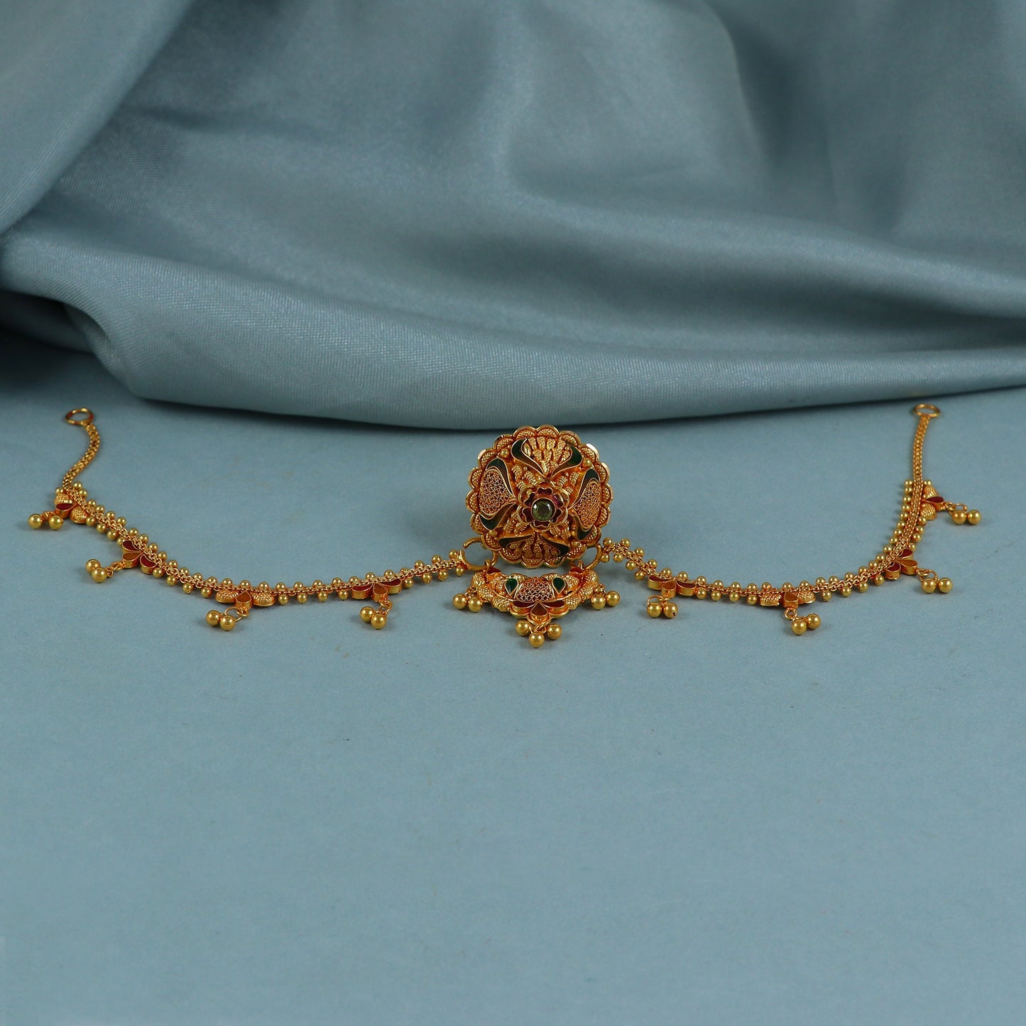 22k Gold Head Pendant with Hair Chain Jewelry matha Patti Indian style wedding traditional borla jewelry