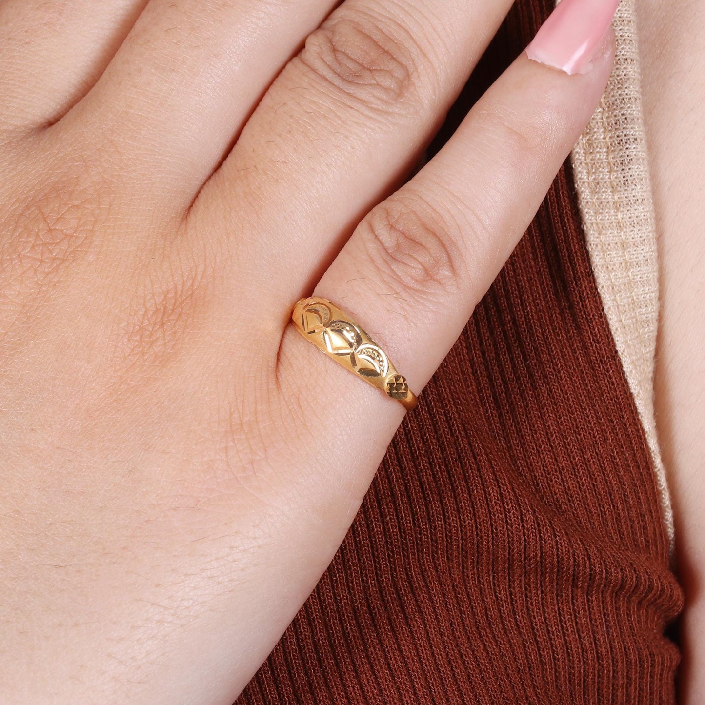 solid 22k gold ring size 8, indian Jewelry Exclusive Authentic BIS Stamped "22k916" Jewelry, MJ0007
