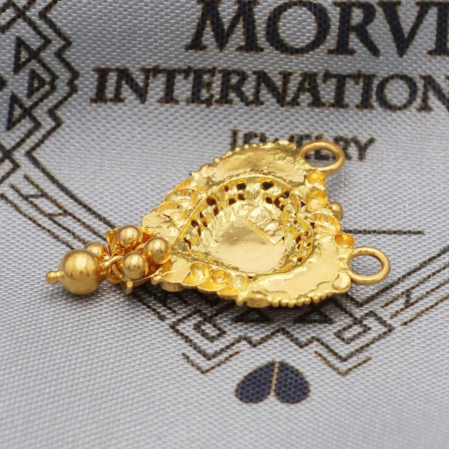 22k Yellow Gold Pendant Indian Jewelry, Pure gold Indian gold Pendant , gift for wife, K5643