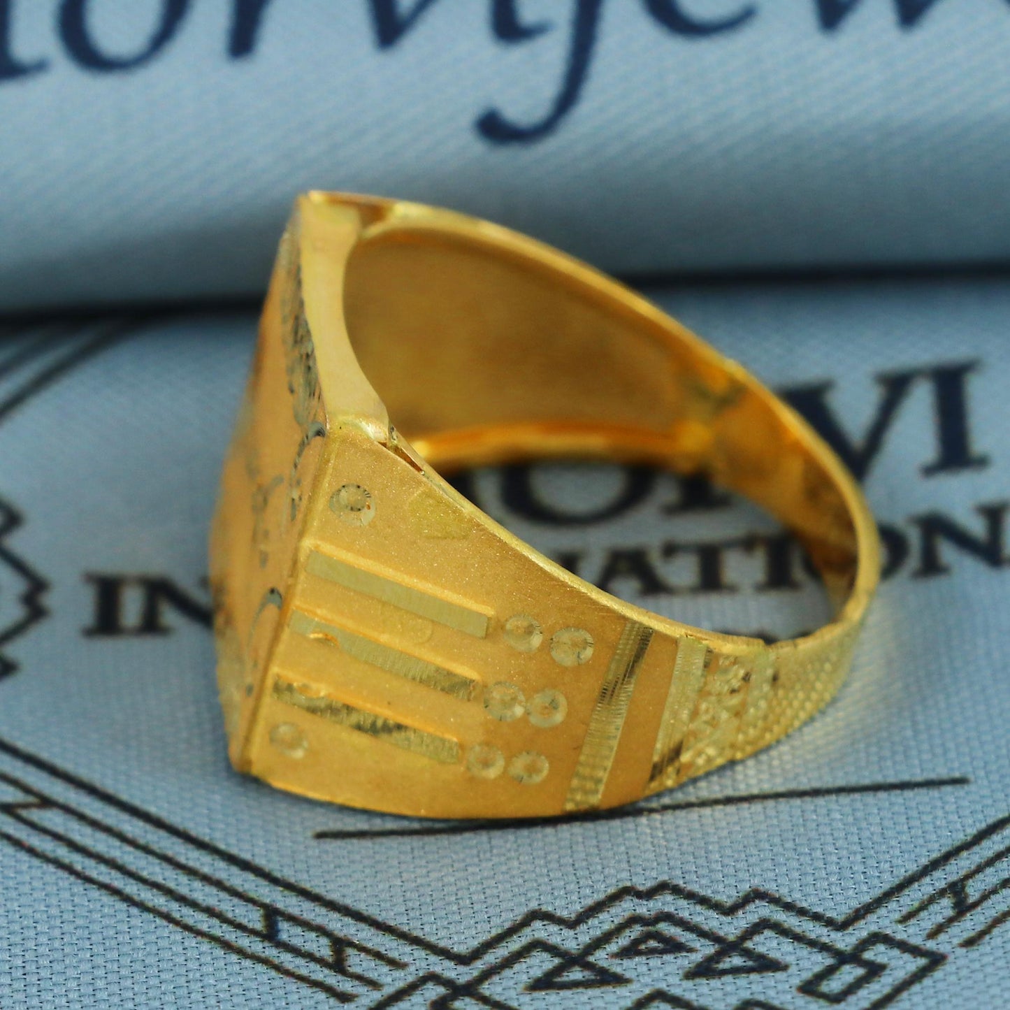 Hand Carved Solid 22k Gold Ring Handmade Jewelry, K5929