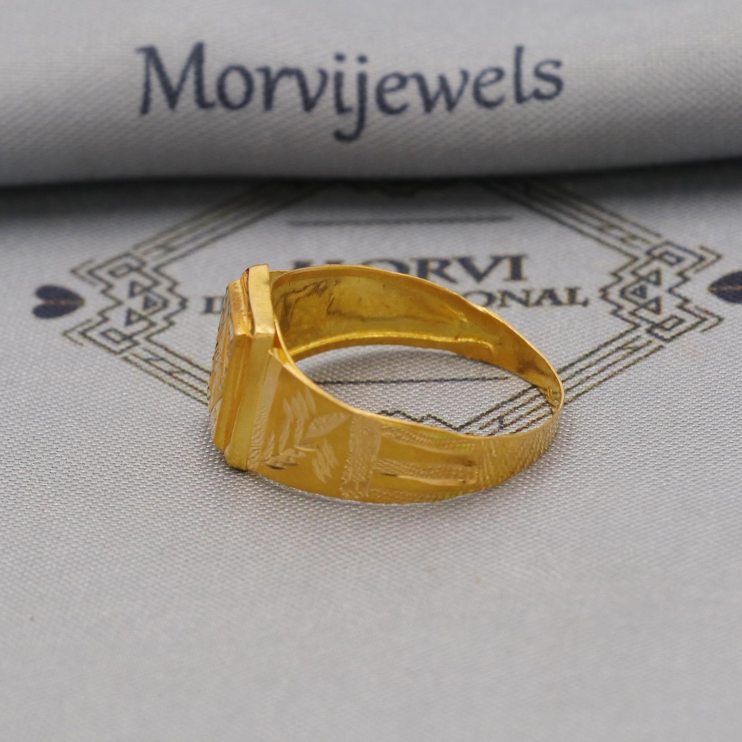 Hand Carved 22k solid gold ring handmade jewelry, Vintage Antique Style Indian Ring, Light Weight Gold Jewelry, K6375
