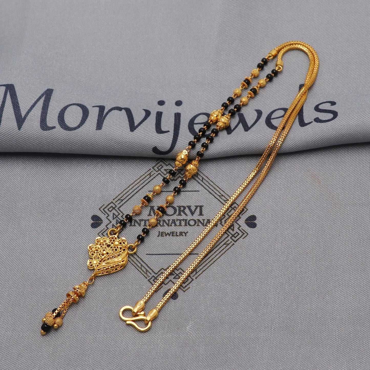floral 22kt 22k gold chain mangalsutra gold and black beaded link chain necklace, Wife Necklace Jewelry, Mangal Sutra Gifts for Wife, K6495