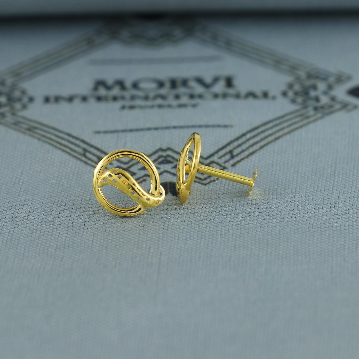 round 18k Gold stud earrings, baby Teen studs, cartilage piercing, screw back small tiny earrings,