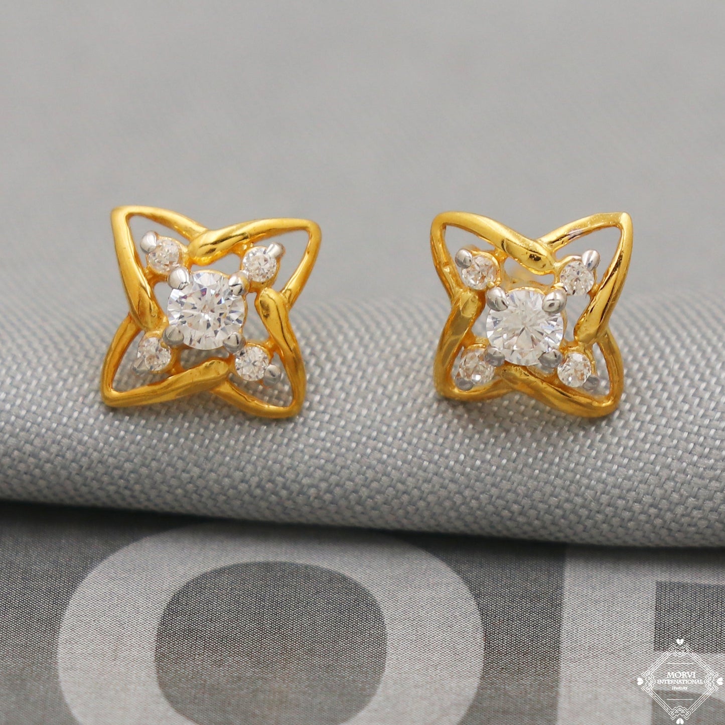 22k Yellow Gold Earrings Square Unique Handmade Indian 22kt Gold Stud White Stone Earrings Jewelry for Gift, K5141