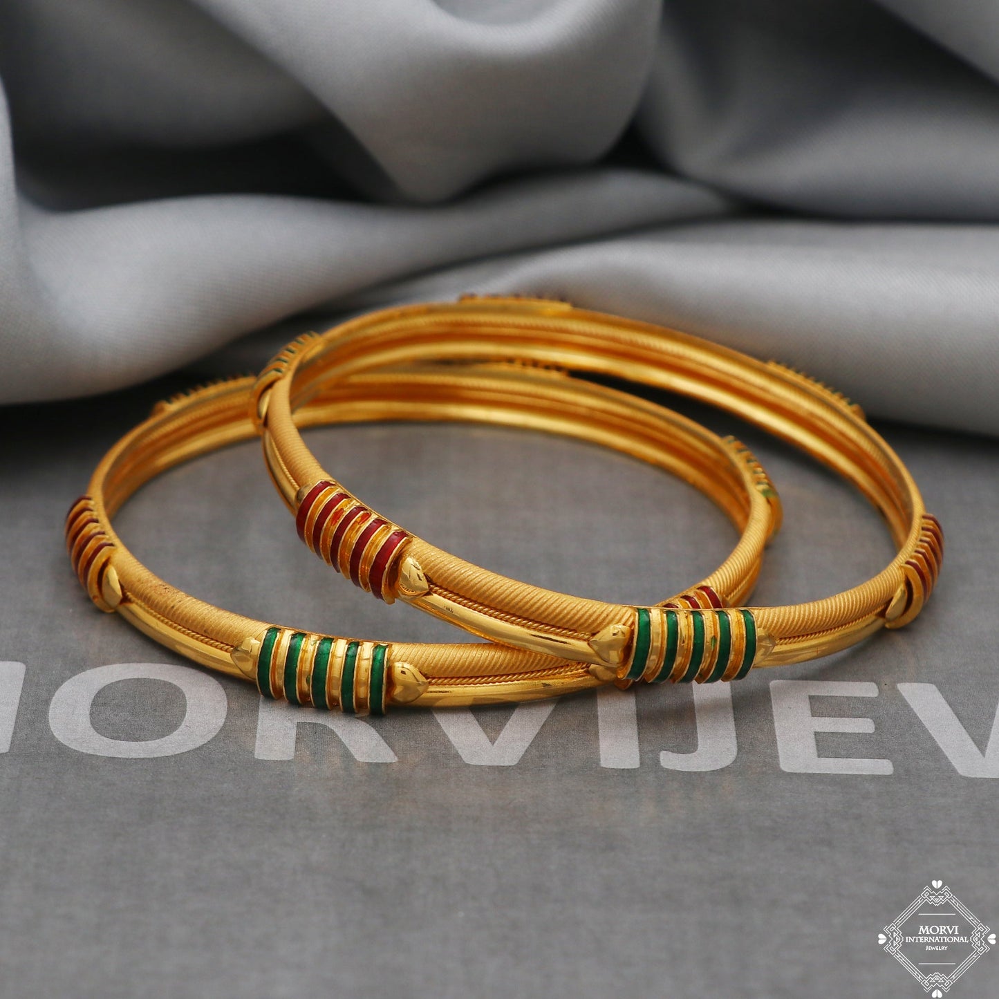 Pure 22k Gold Bangles Indian Handmade round Bracelet kadas , Traditional Rajasthan India , Bangle Bracelet pair Wedding Jewelry, K5167