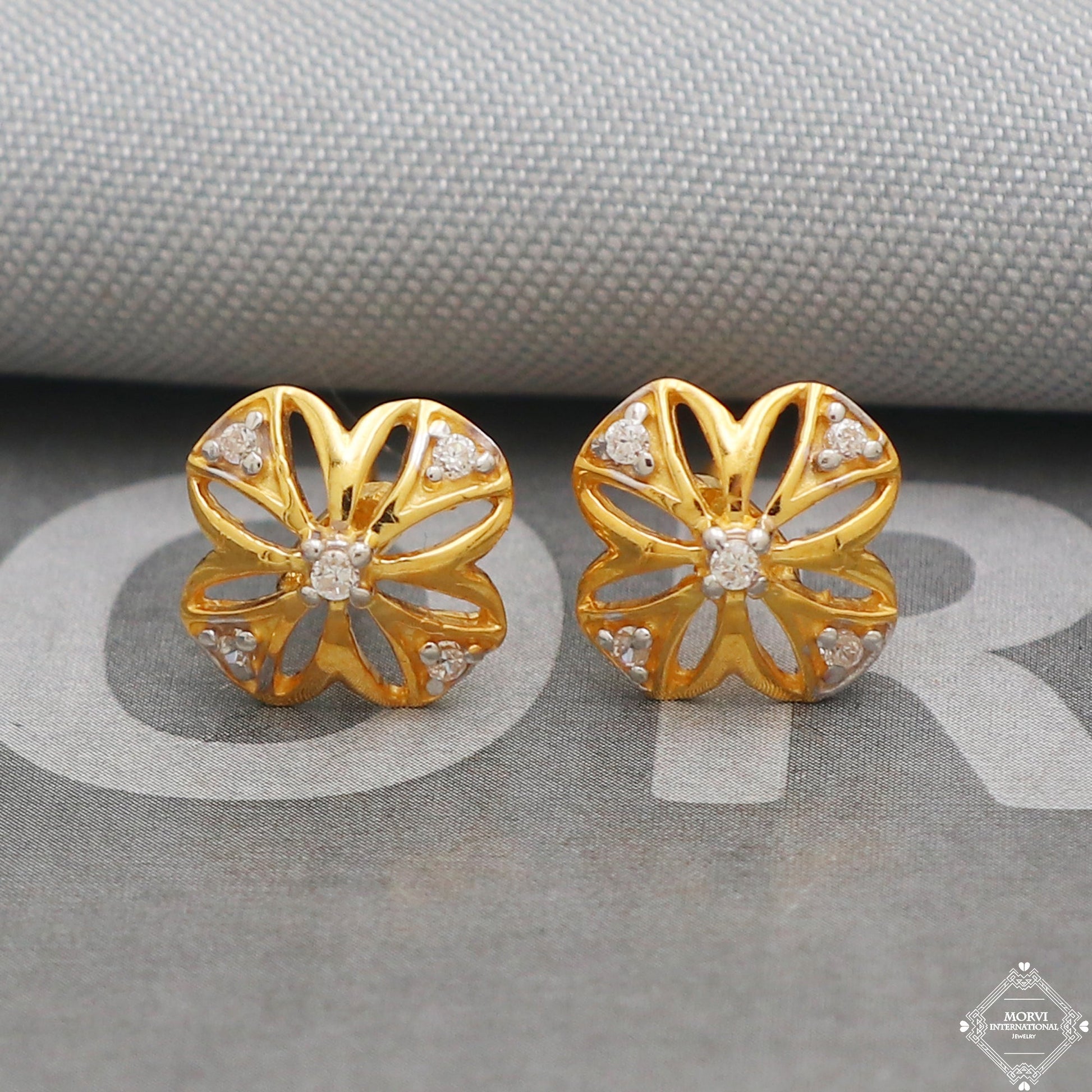 Small 22k Yellow Gold Earrings Stud Style, Indian Handmade gold