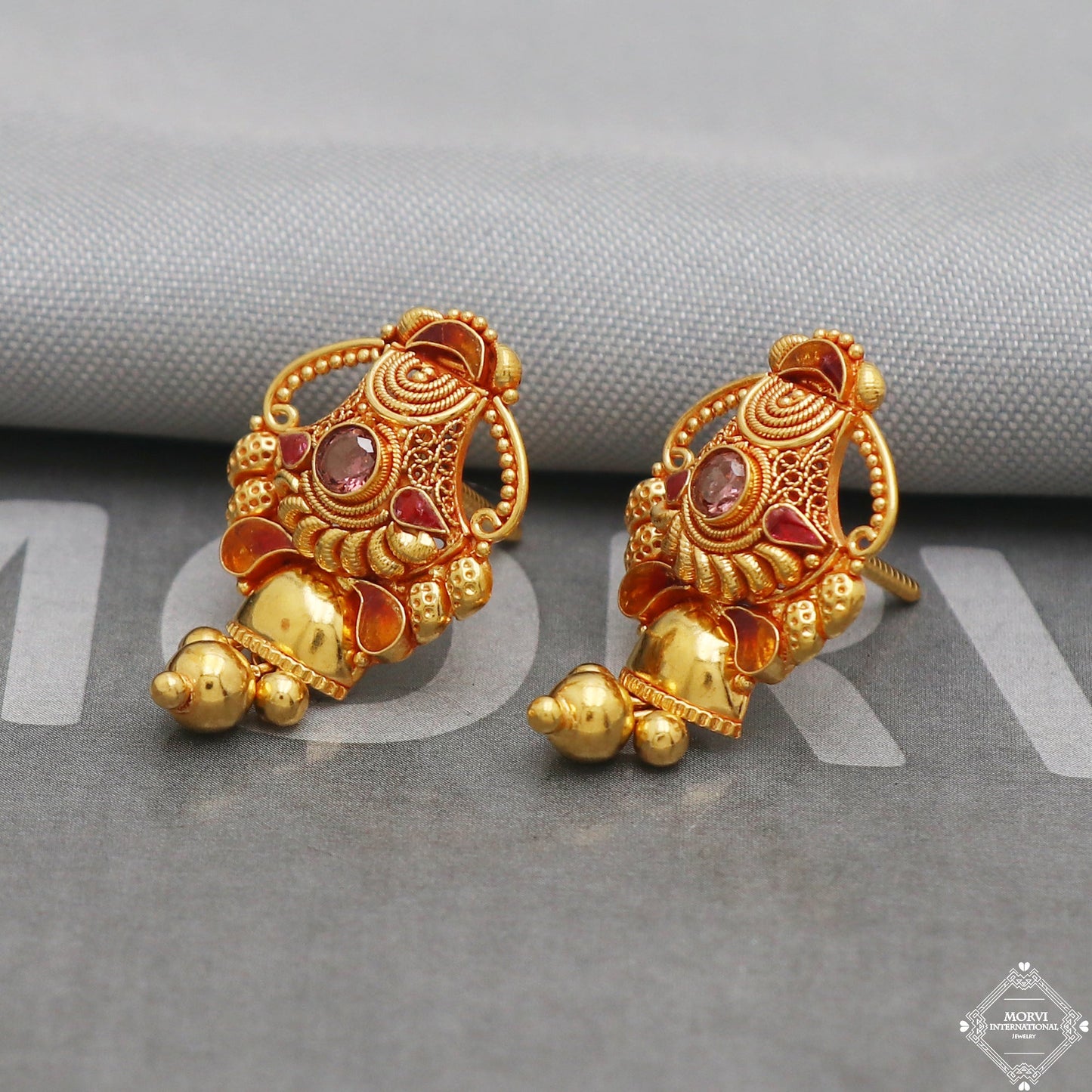 22k 22kt 22 karat Pure Gold Earring Pair, K5222