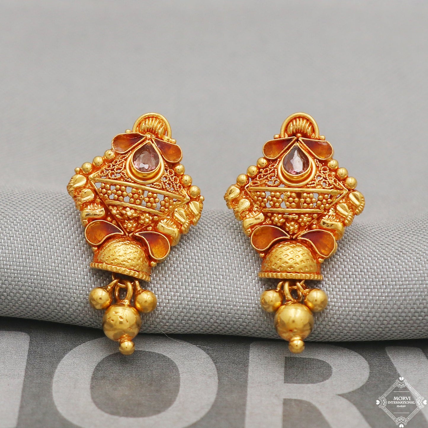 22k 22kt 22 karat Pure Gold Earring Pair, K5228