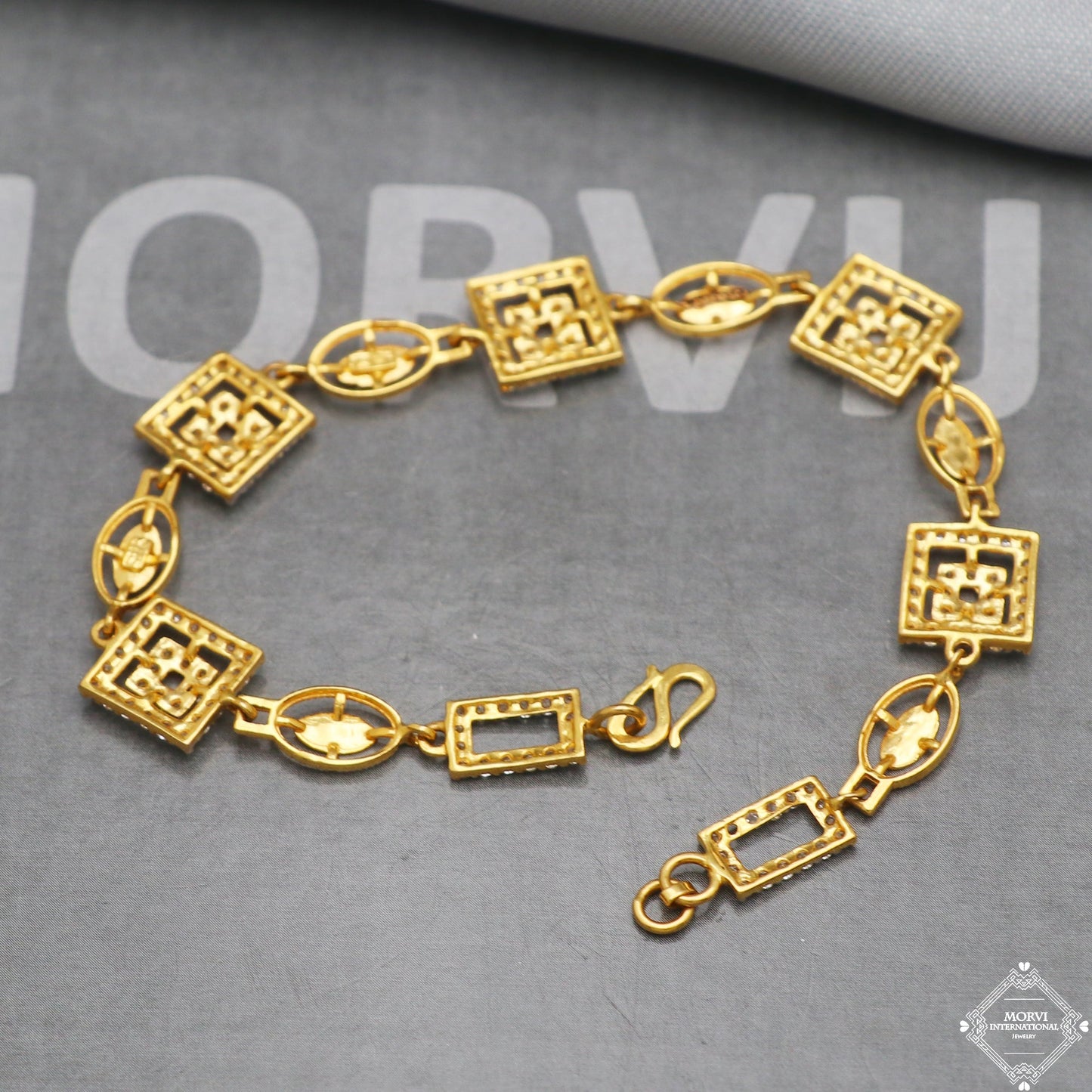 22k Yellow Gold Women Link Bracelet Jewelry, K5273