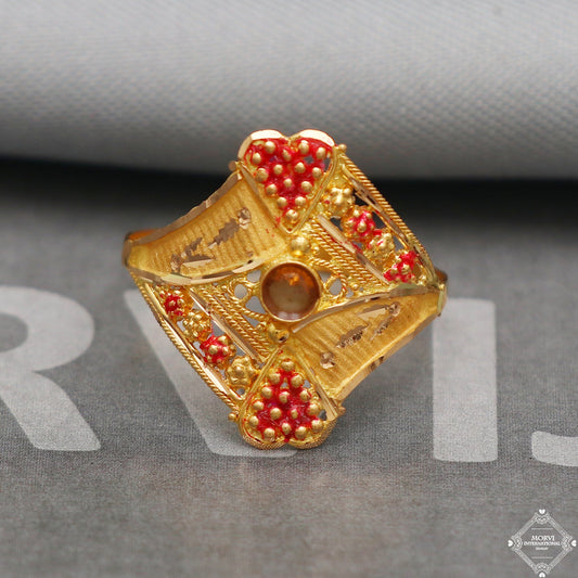 Dainty 22k gold handmade ring, K5342