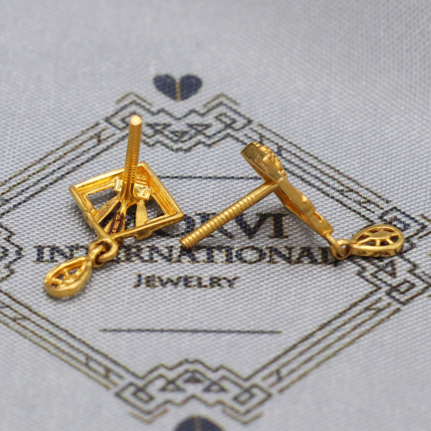 22k Yellow Gold Stud Dangle Earrings , Handmade Yellow gold earrings for women, vintage antique design indian gold earrings jewelry, K5472