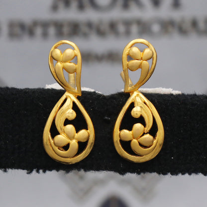 22k Yellow Gold Stud Dangle Earrings , Handmade Yellow gold earrings for women, vintage antique design indian gold earrings jewelry, K5473