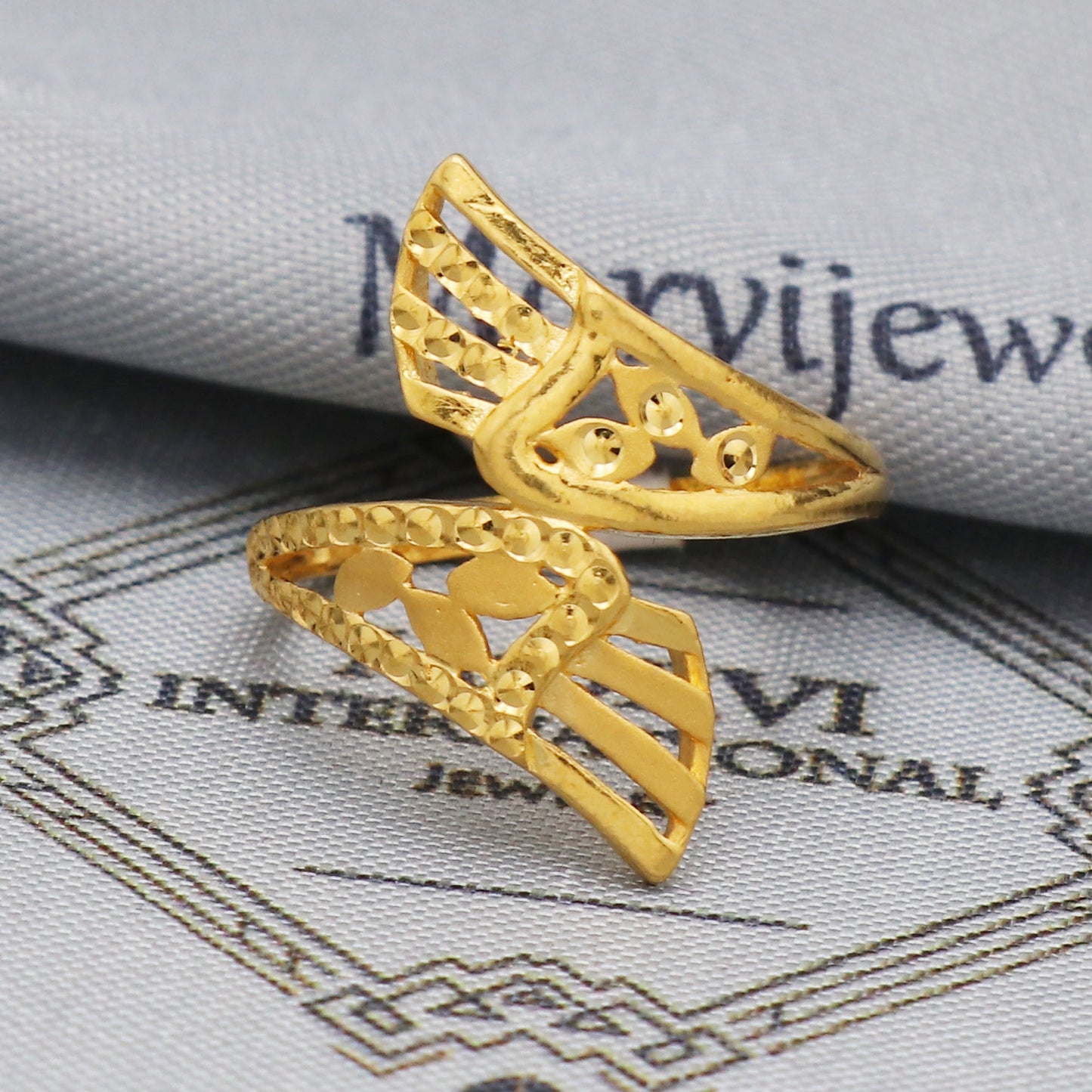 Engraved Vintage Art Carved Gold Ring, Solid 22k Gold Ring, Party Wear Ring