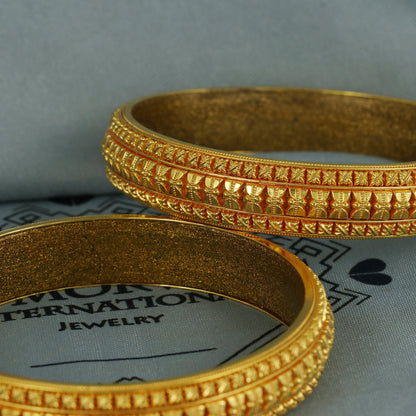 Real 18k gold bangle bracelet, Indian gold bangle jewelry, wedding bridal jewelry, inner wax filled, 13mm floral vintage bangle, K6733A