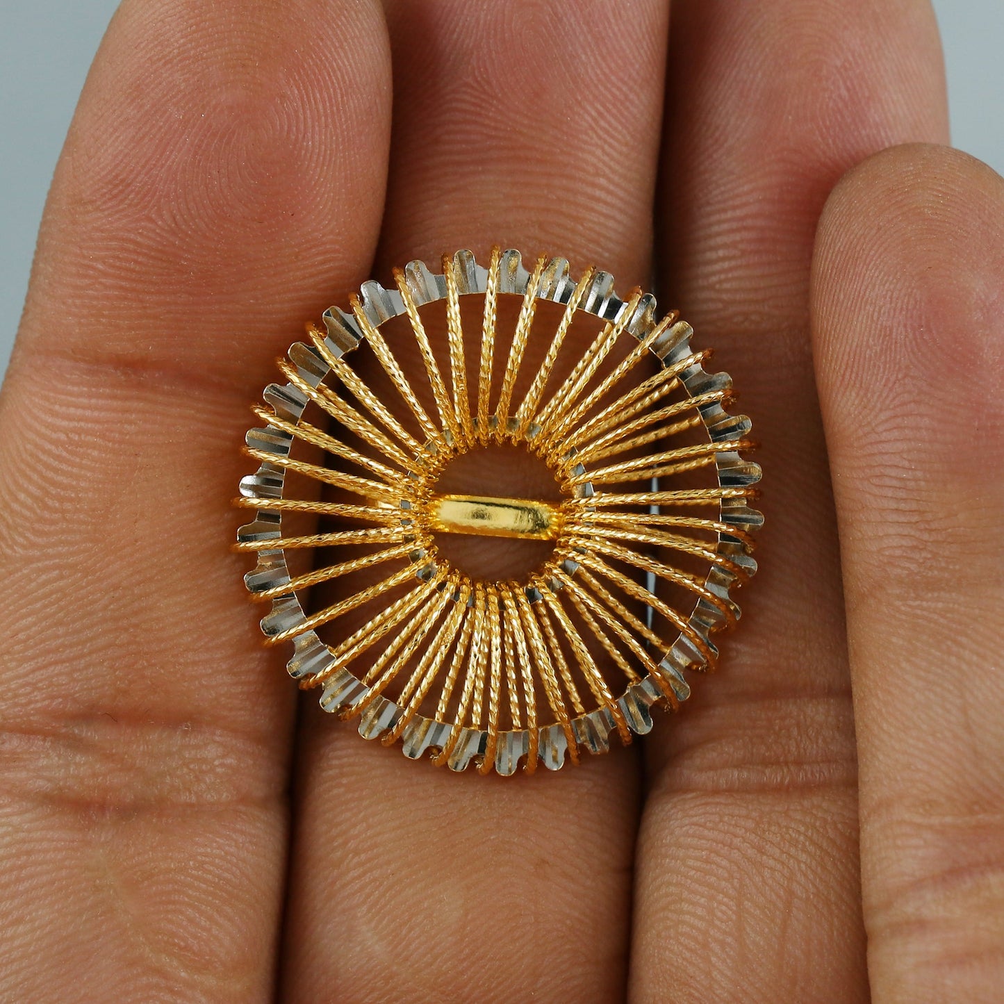 real 22k pure solid gold handmade women ring jewelry. Vintage Filigree style ring, K6760