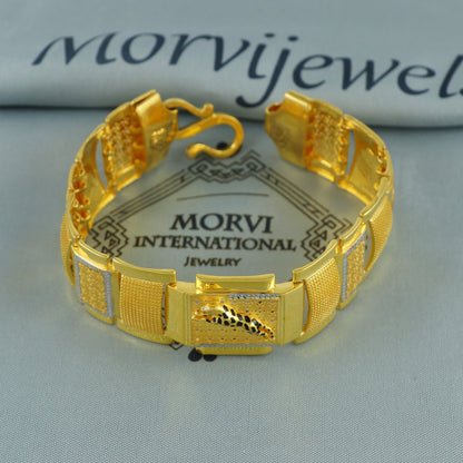 22k Gold Engraved Square Link Bracelet leopard tiger, 22k yellow gold real bracelet handmade Indian jewelry, K7182