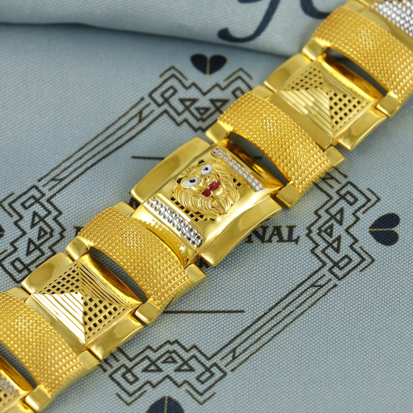 22k Gold Engraved Square Link Bracelet Lion, 22k yellow gold real bracelet handmade Indian jewelry, K7183