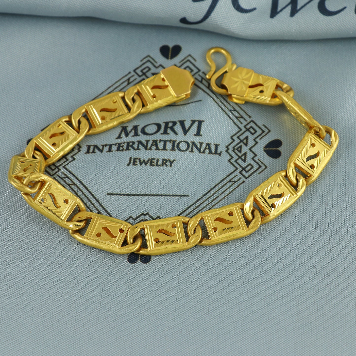 Vintage Design 22K Gold Bold Rectangular Link Bracelet with Cutwork Design, 22k yellow gold real bracelet handmade Indian jewelry, K7187