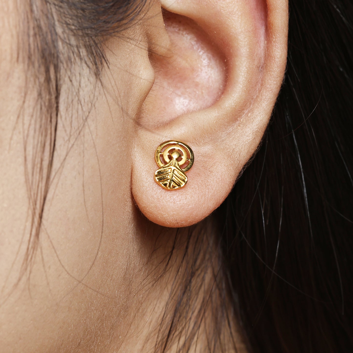 22k Gold Stud Earrings Indian Jewelry Exclusive Authentic BIS Hallmarked Stamped "22k916" Jewelry, MJ0020