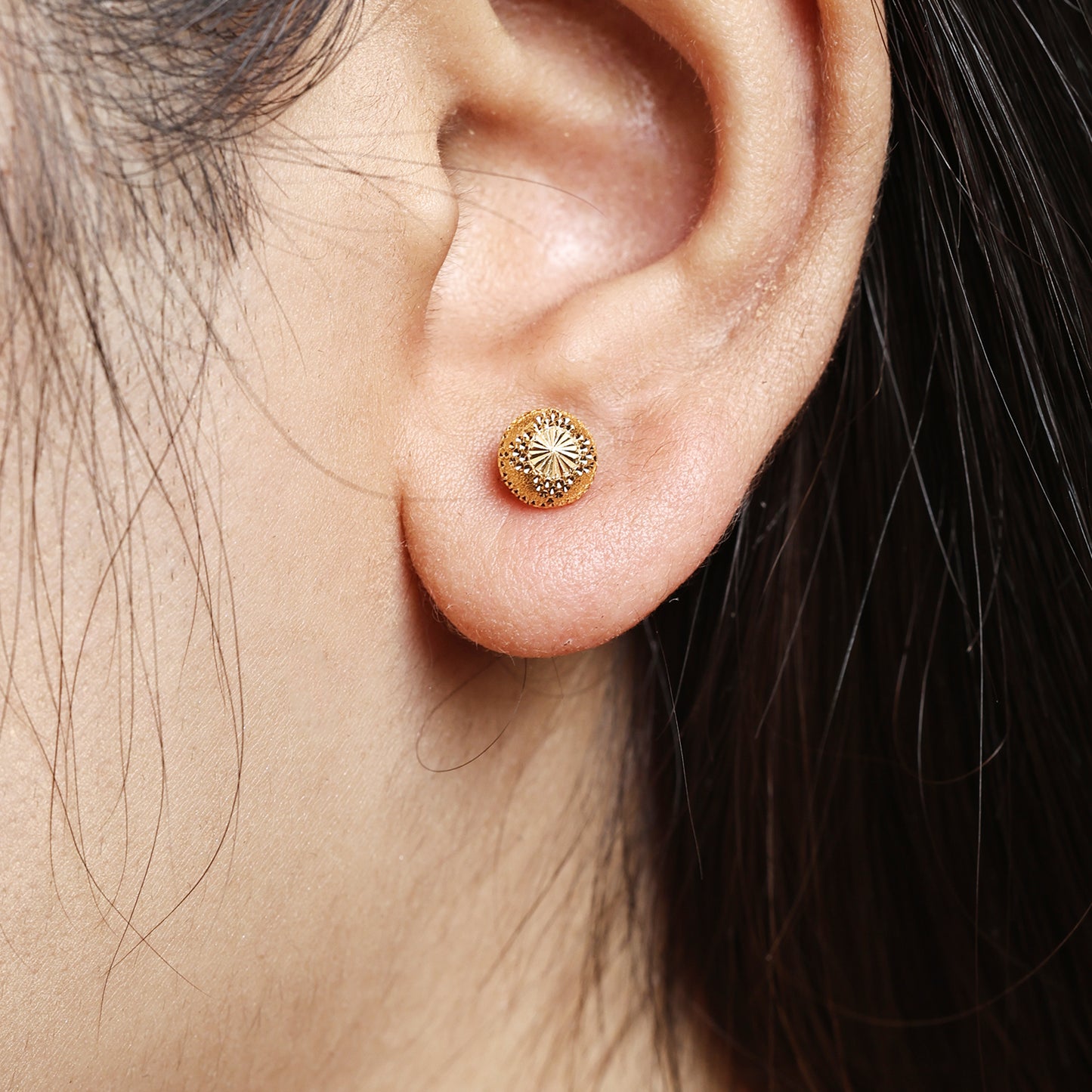 22k Gold Stud Earrings Round Indian Jewelry Exclusive Authentic BIS Hallmarked Stamped "22k916" Jewelry, MJ0027